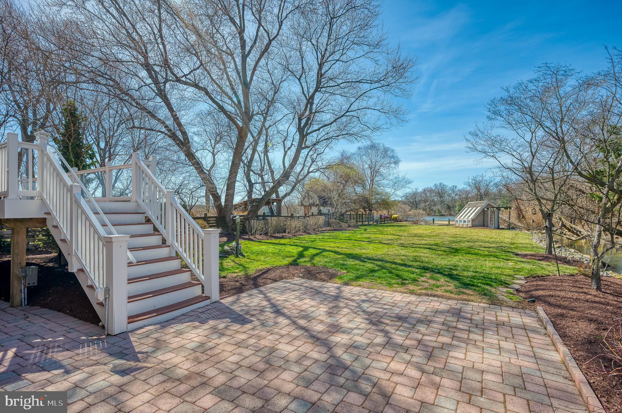 BAYSIDE BEACH - Residential