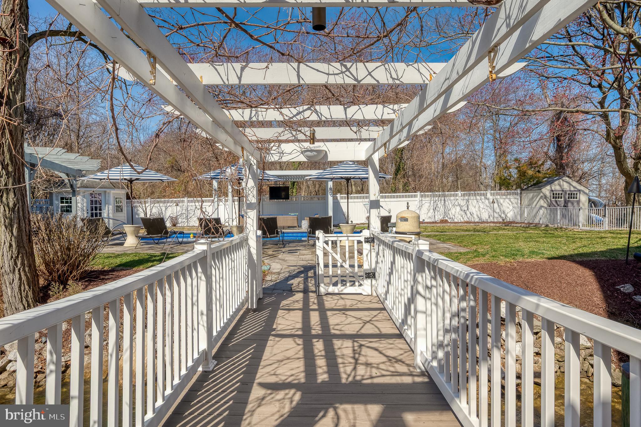 BAYSIDE BEACH - Residential