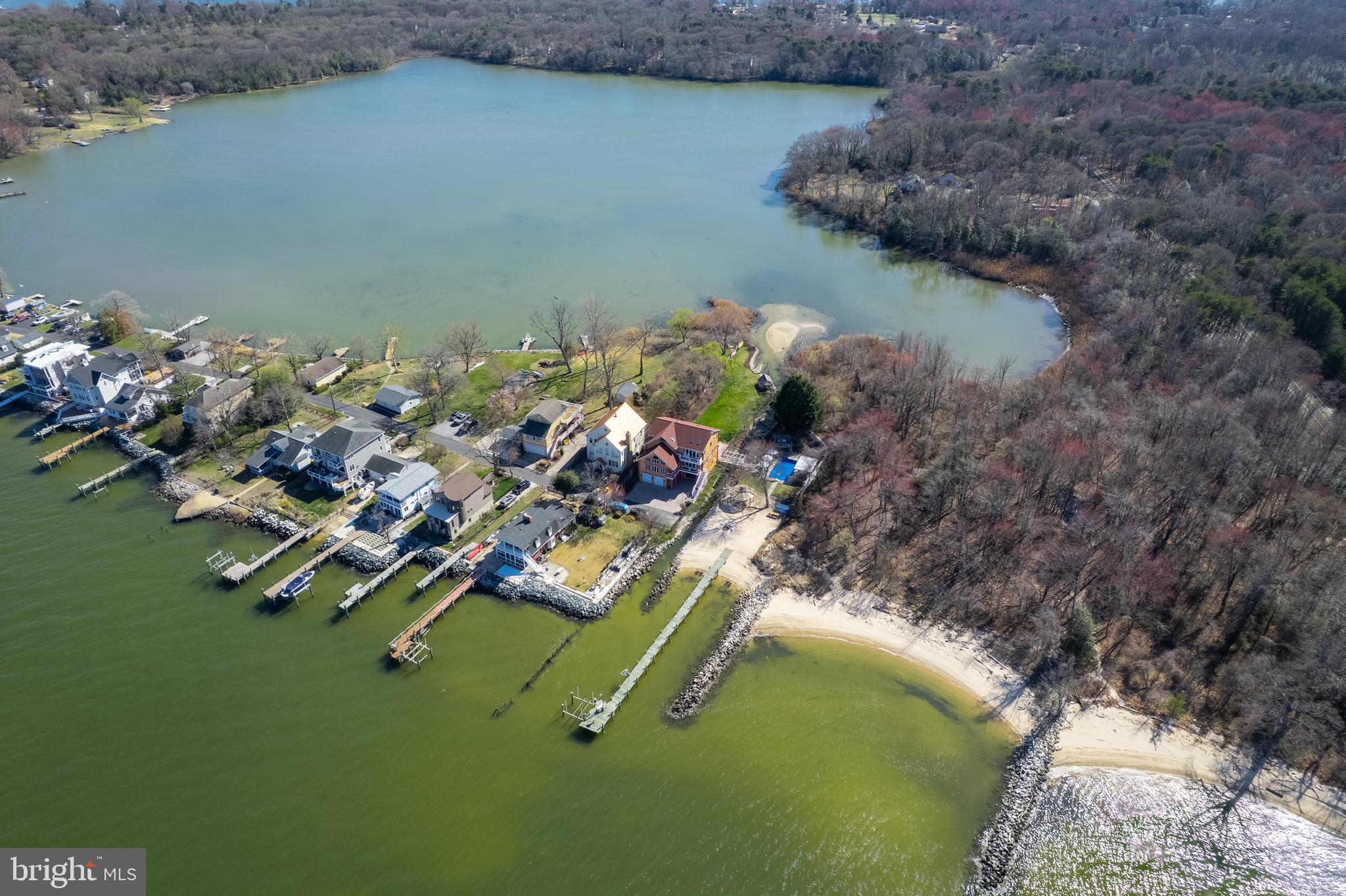 BAYSIDE BEACH - Residential