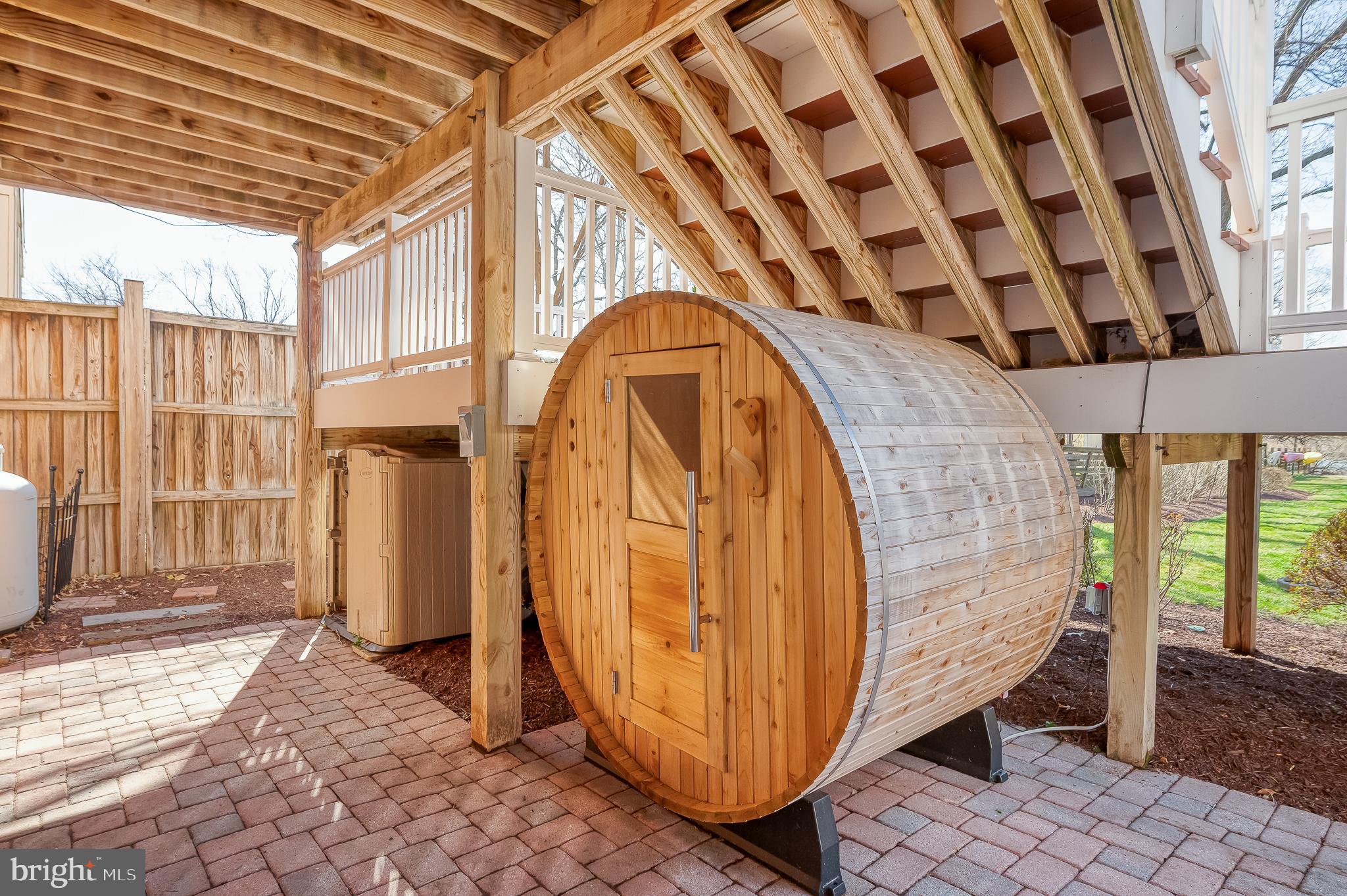 BAYSIDE BEACH - Residential