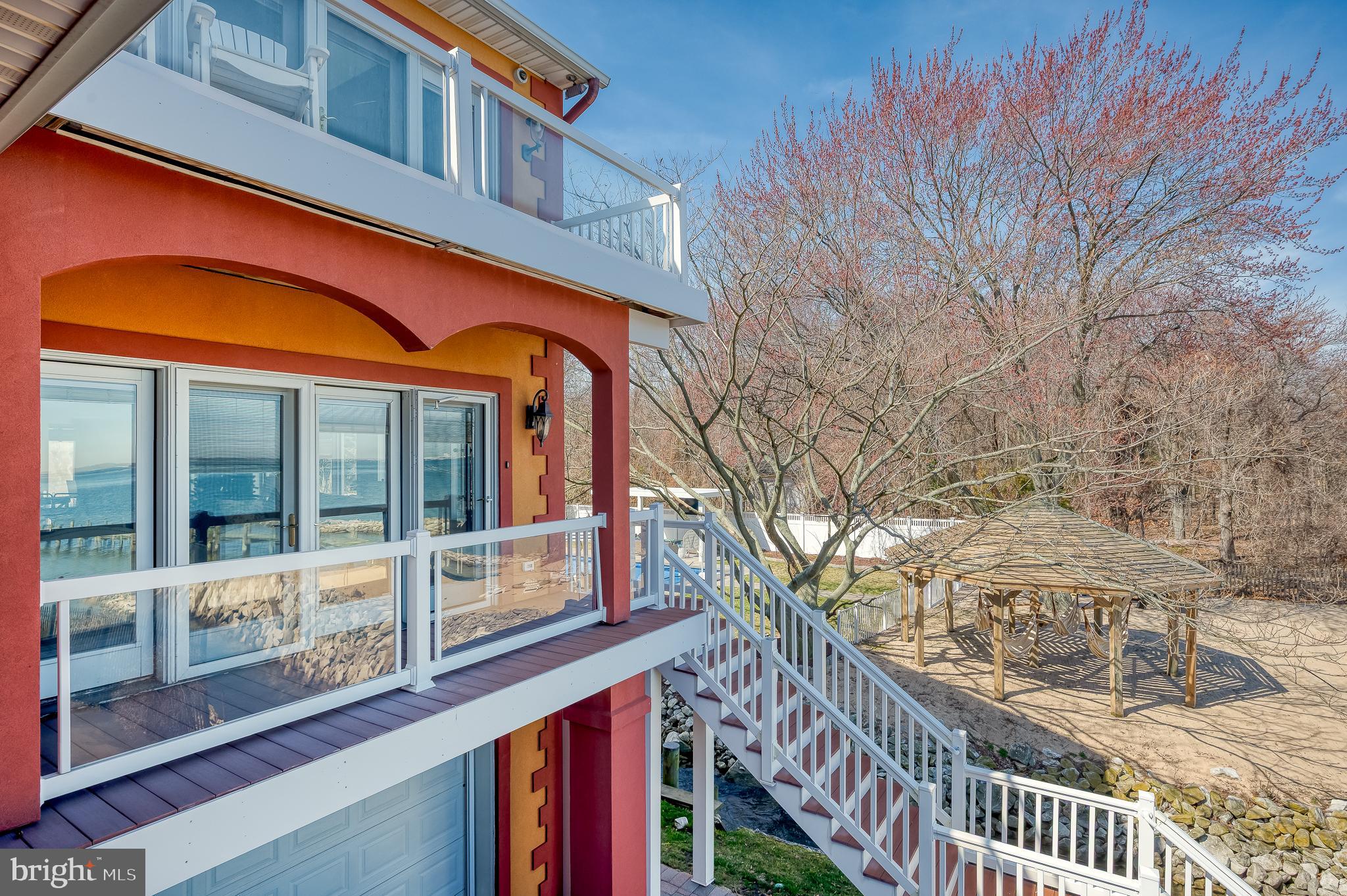 BAYSIDE BEACH - Residential