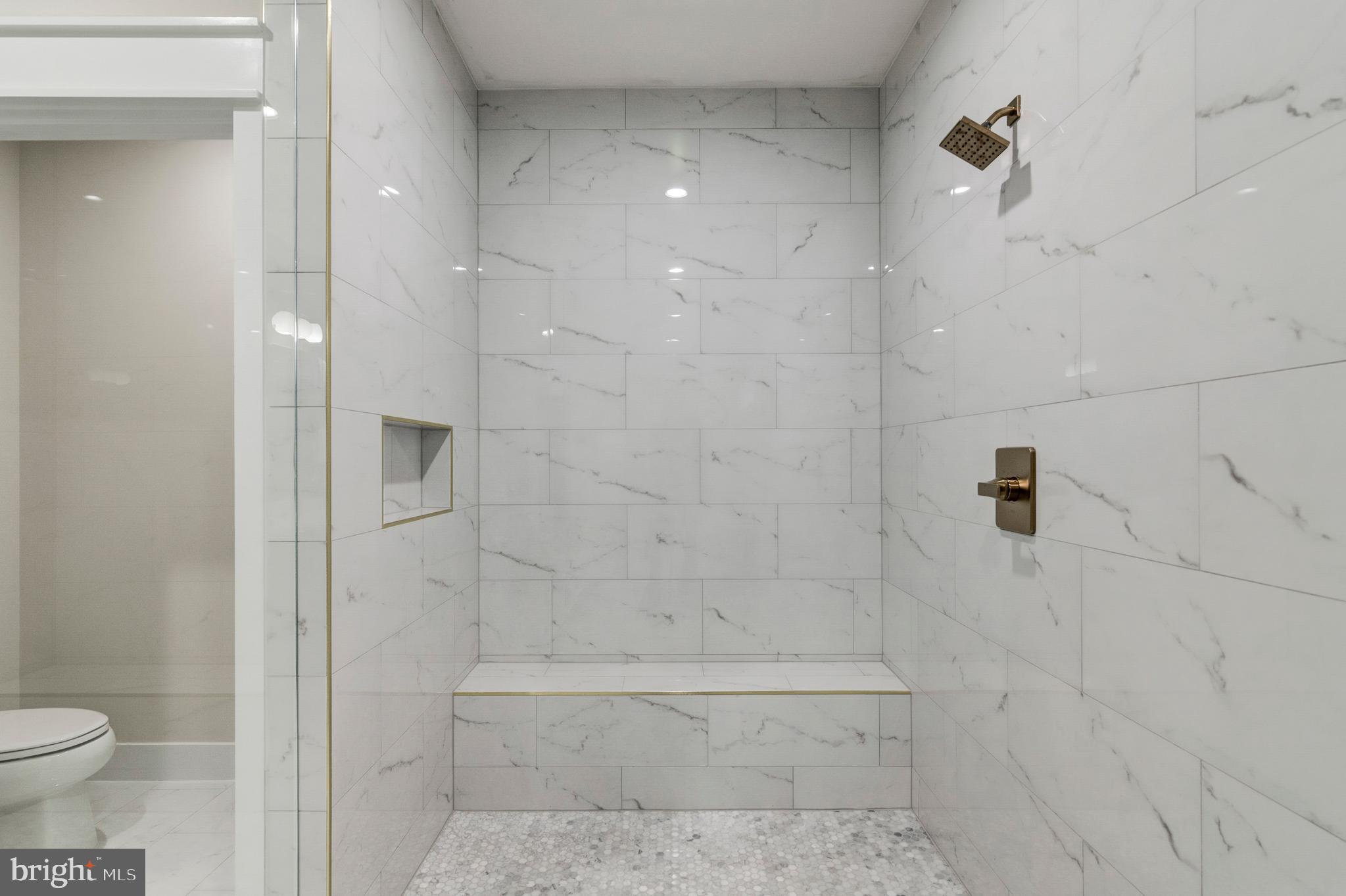 CHESTERBROOK - Residential