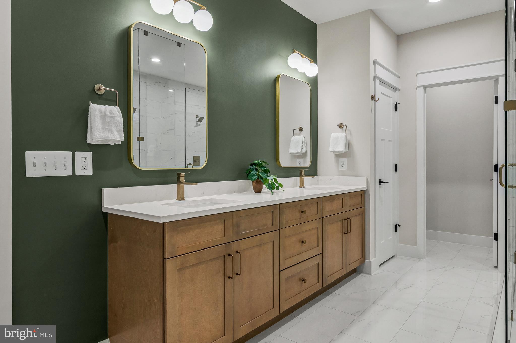 CHESTERBROOK - Residential