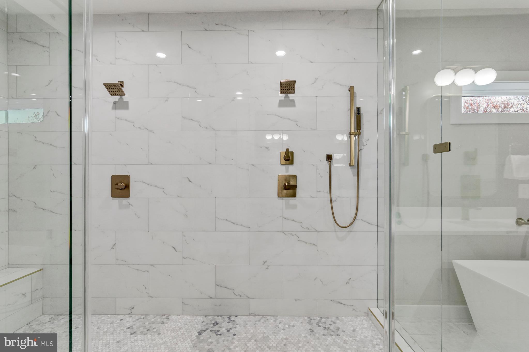 CHESTERBROOK - Residential