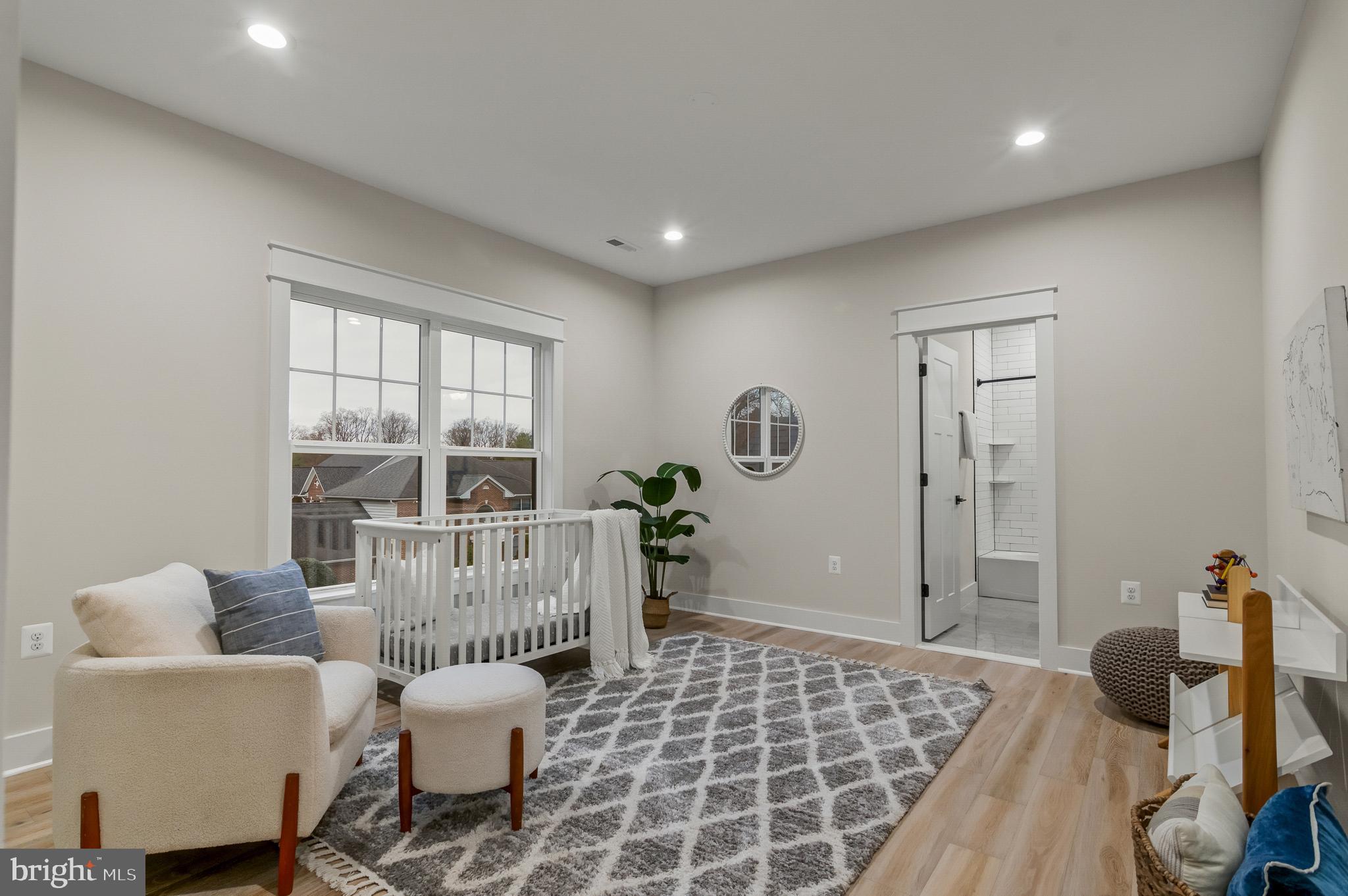 CHESTERBROOK - Residential