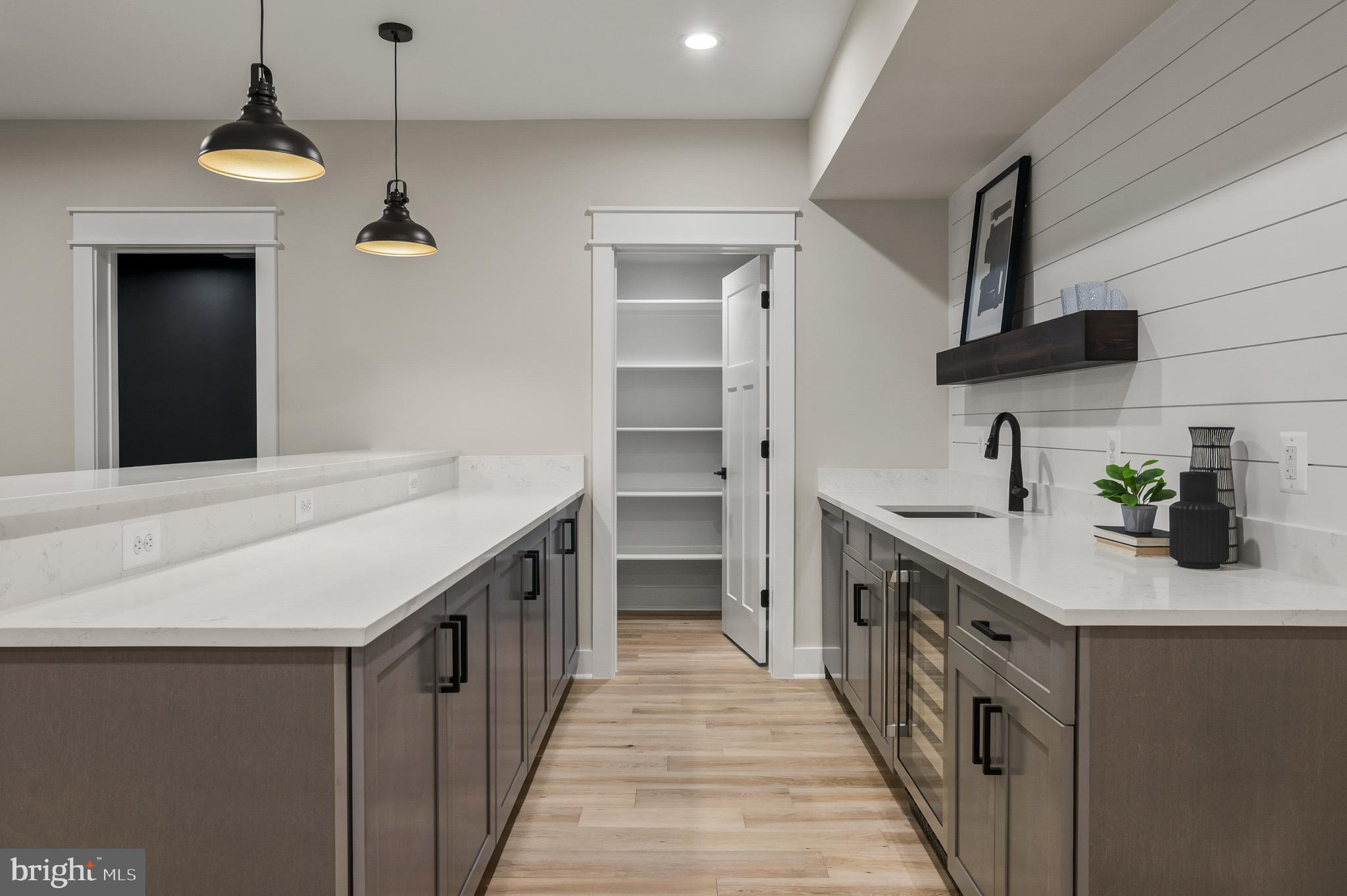 CHESTERBROOK - Residential