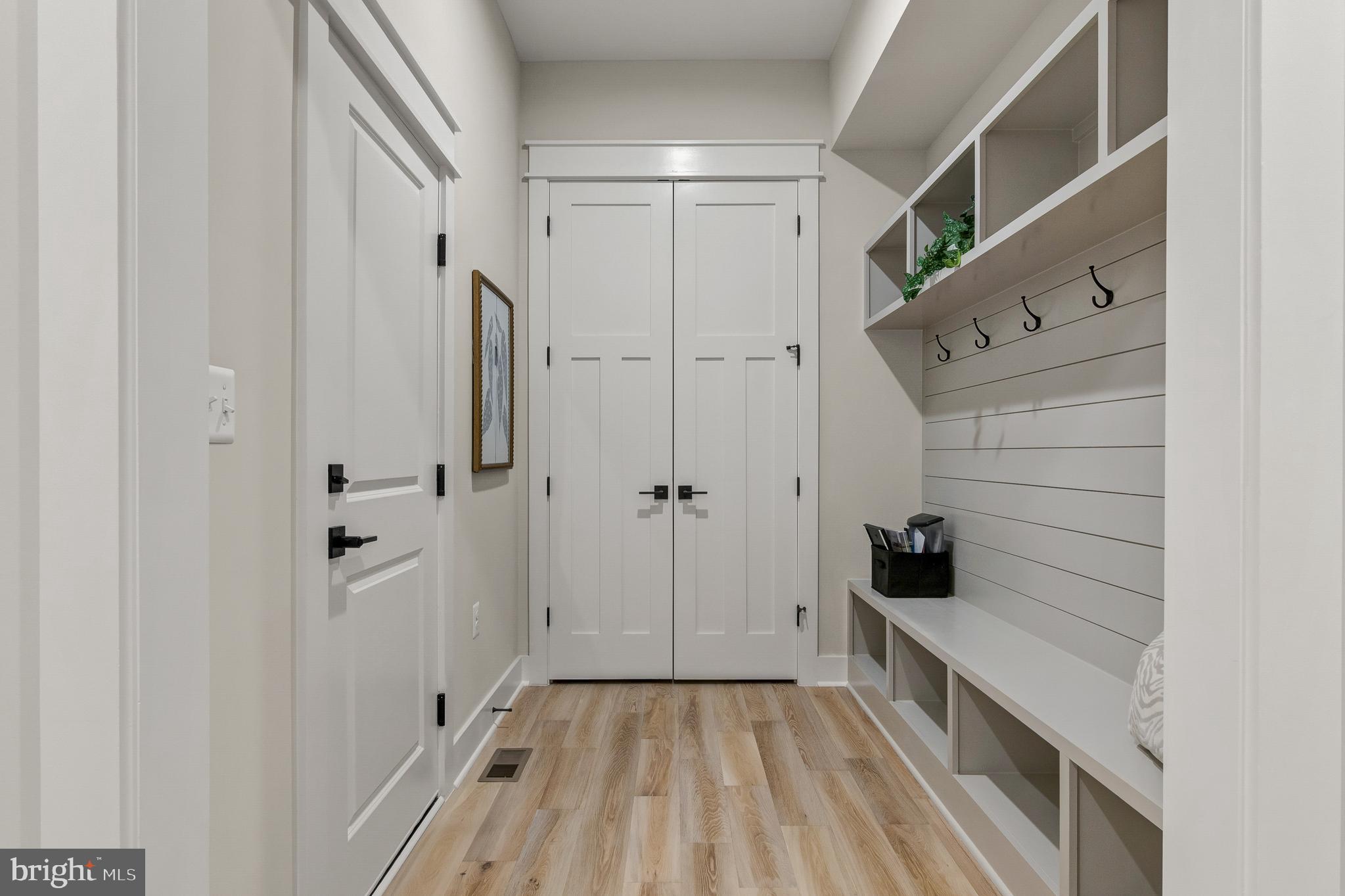 CHESTERBROOK - Residential