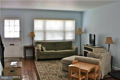 DUKE GARDENS - Residential Lease