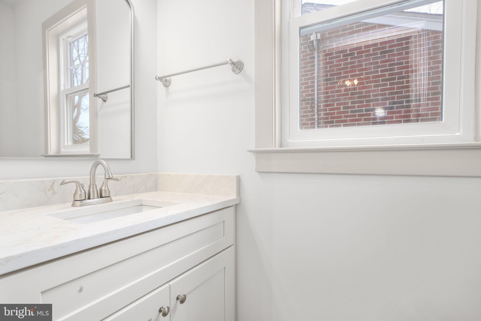 COLLEGE HEIGHTS - Residential