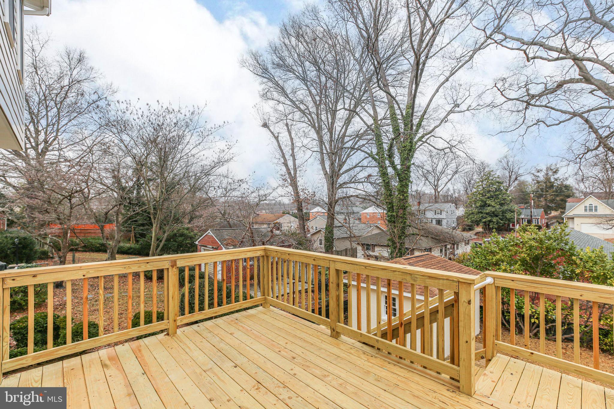 COLLEGE HEIGHTS - Residential