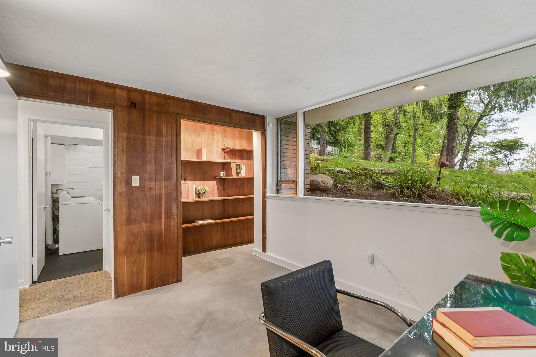 GLADWYNE - Residential