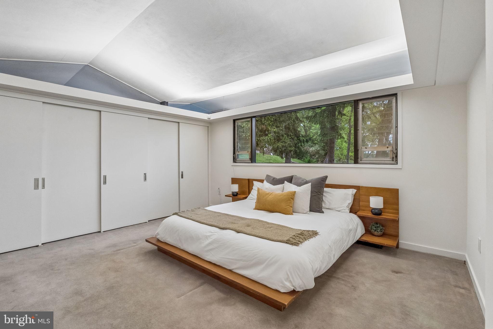 GLADWYNE - Residential