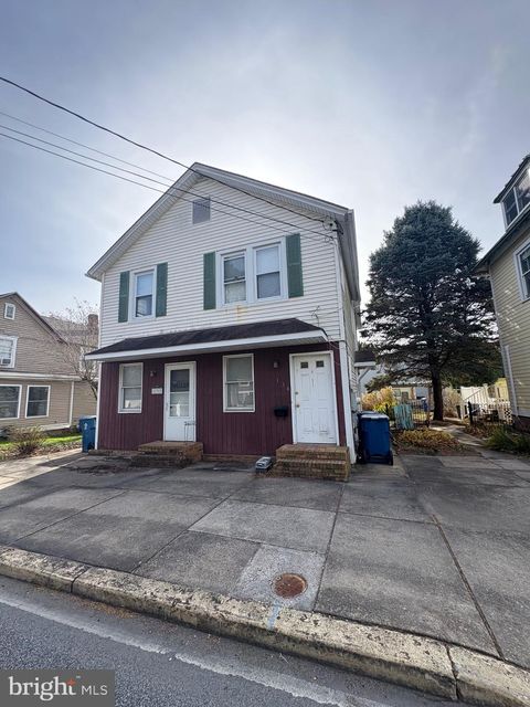 132-134 W CAMDEN WYOMING AVENUE WYOMING DE 19934