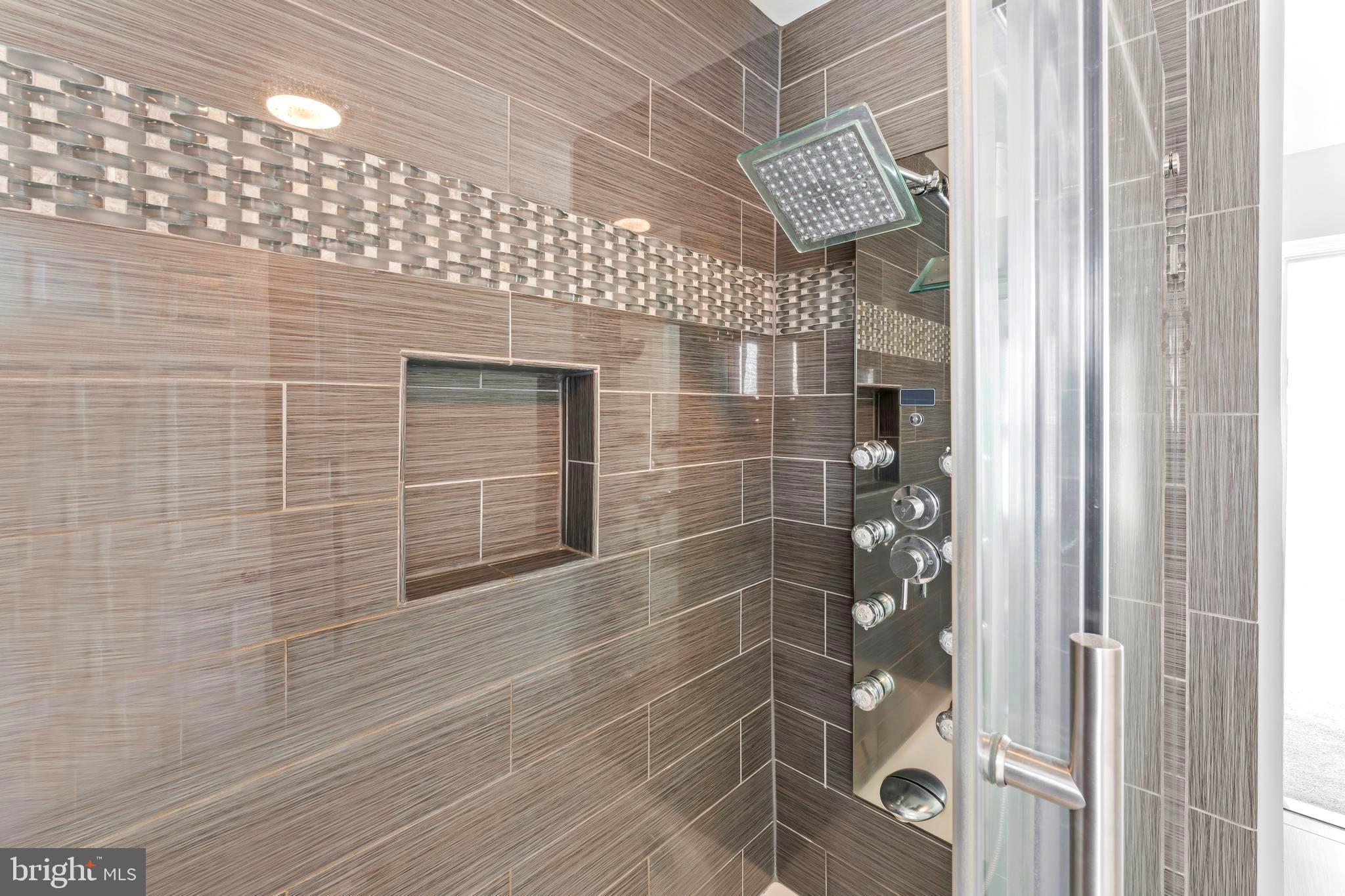 TIMBER HIGHLANDS - Residential