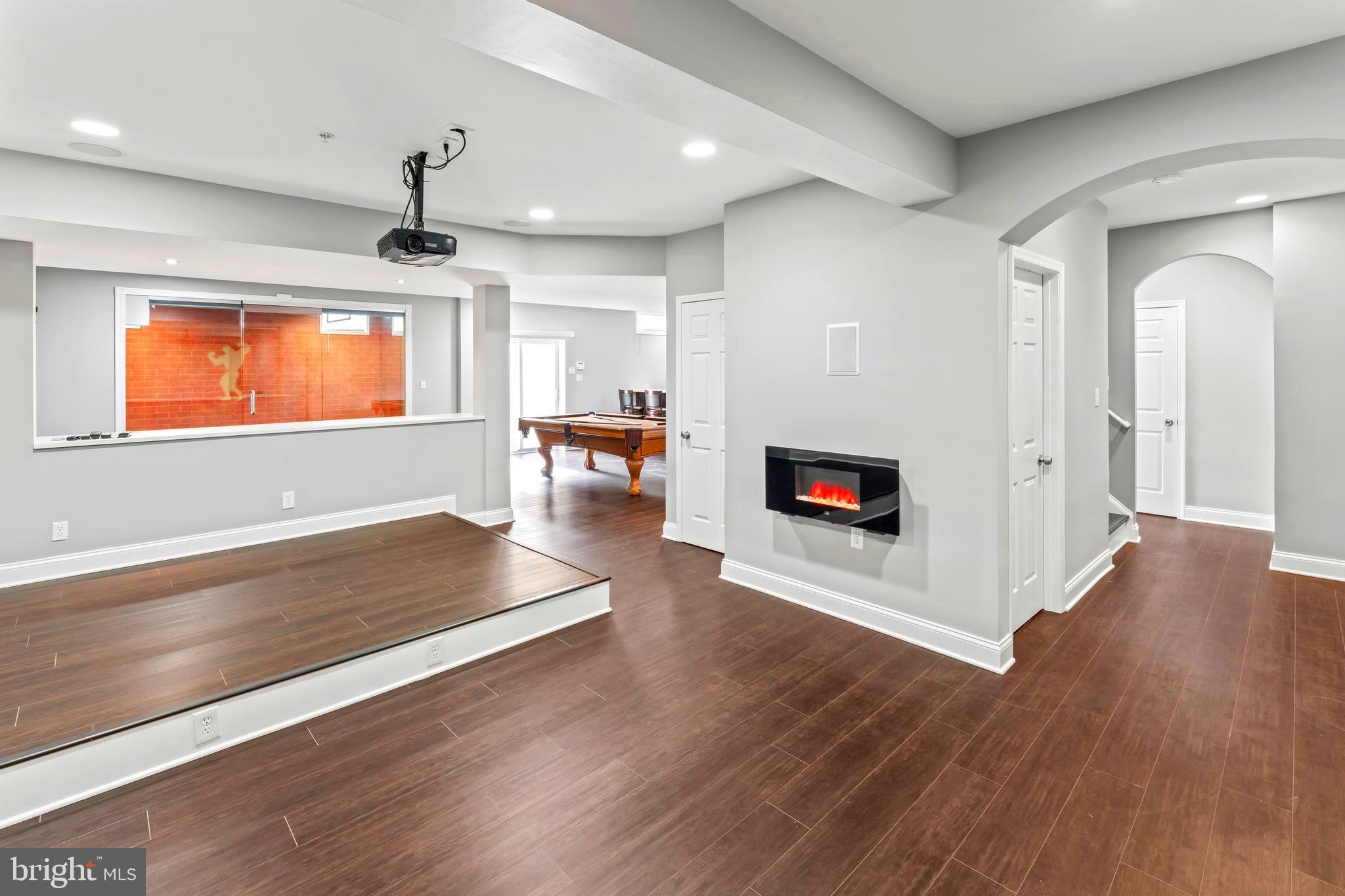 TIMBER HIGHLANDS - Residential