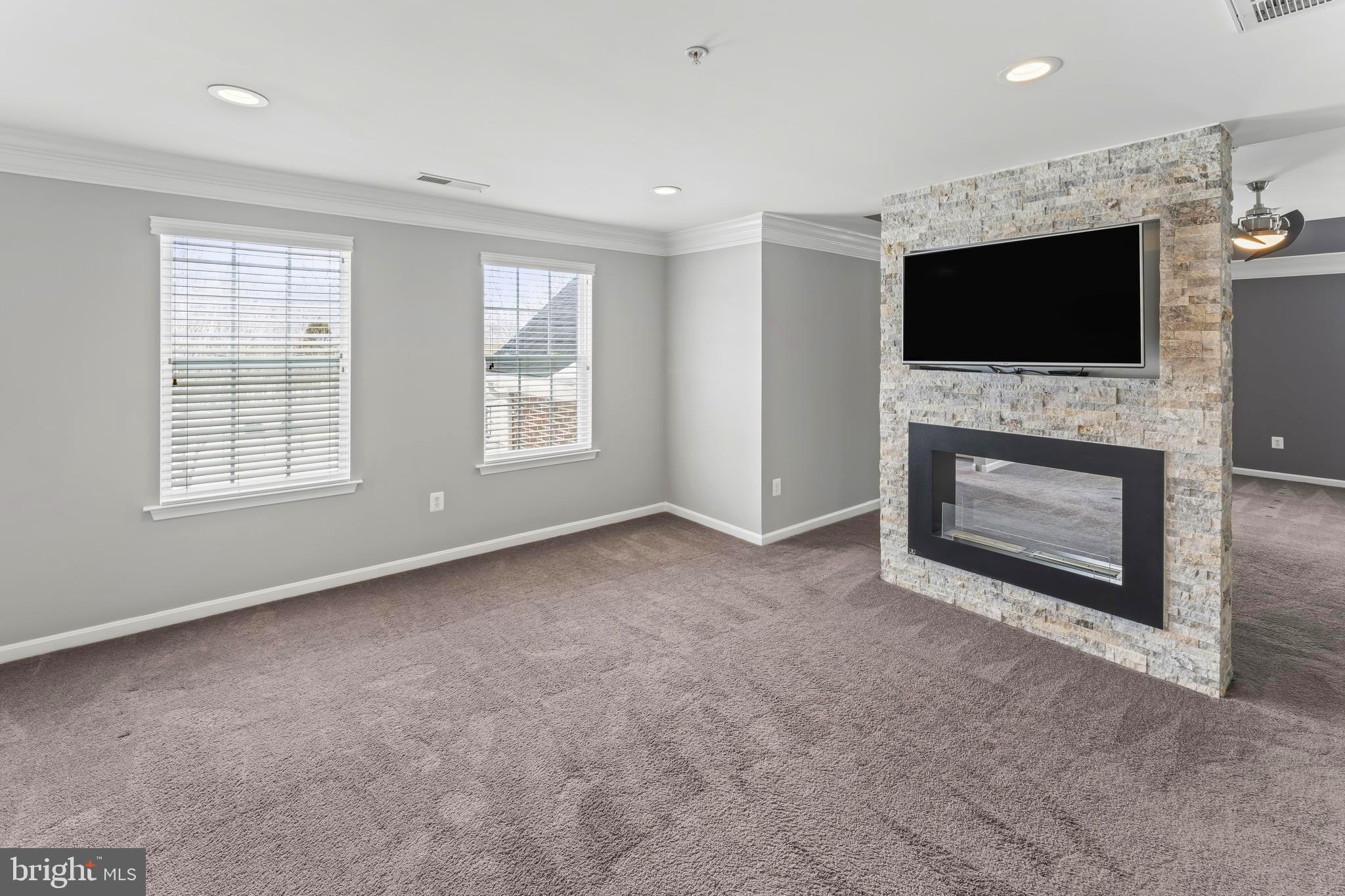 TIMBER HIGHLANDS - Residential