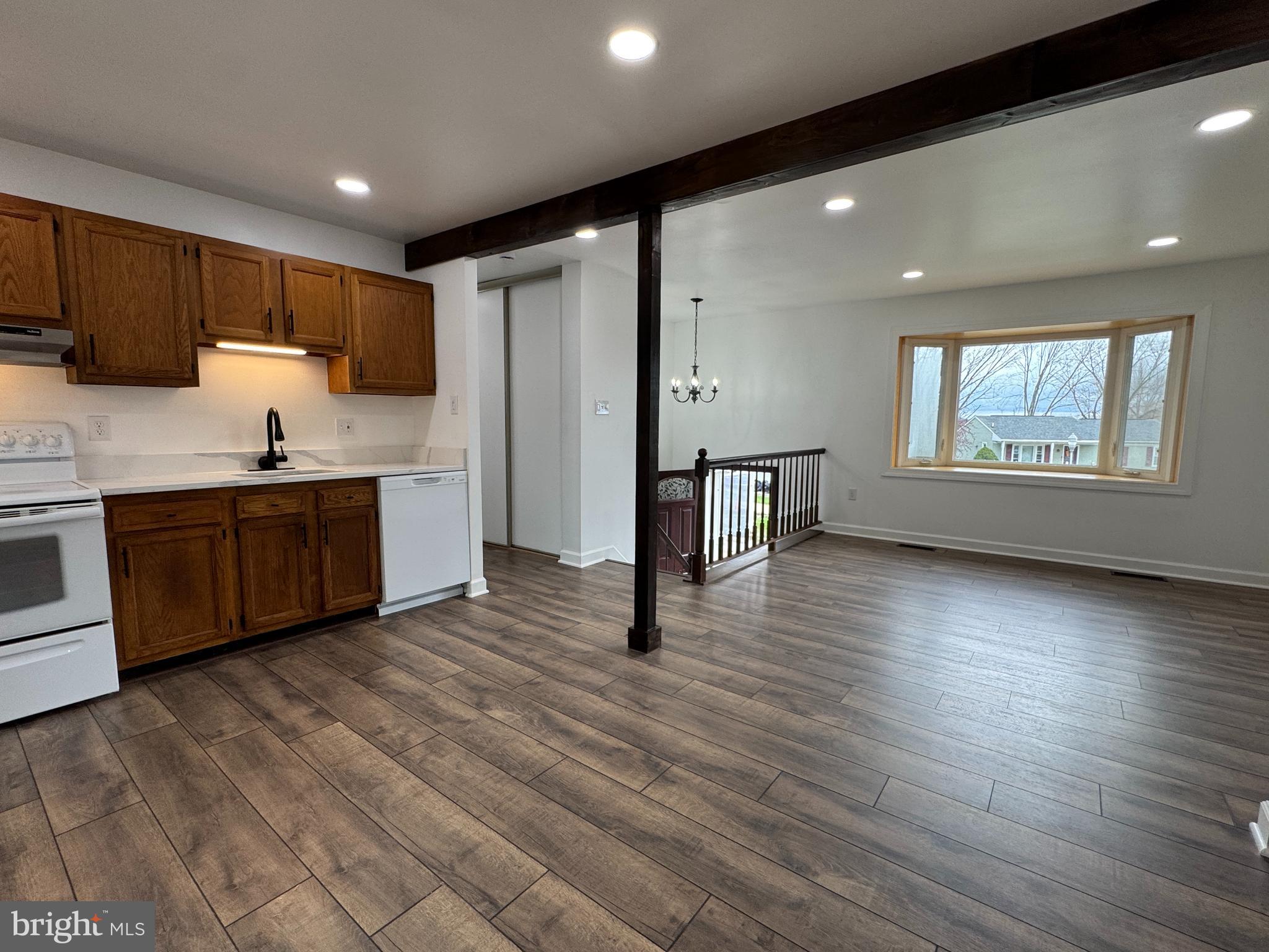 STONEGATE FARMS - Residential