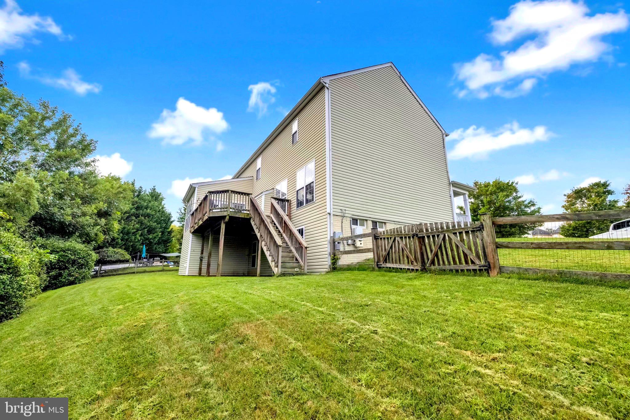 GALYN MANOR - Residential