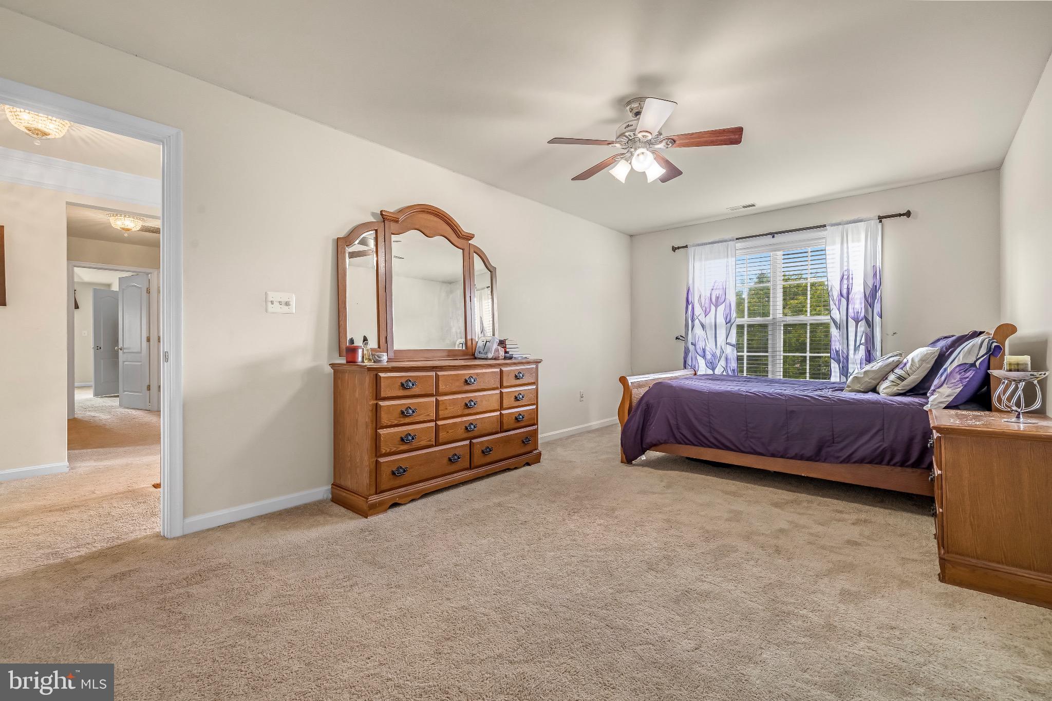 GALYN MANOR - Residential