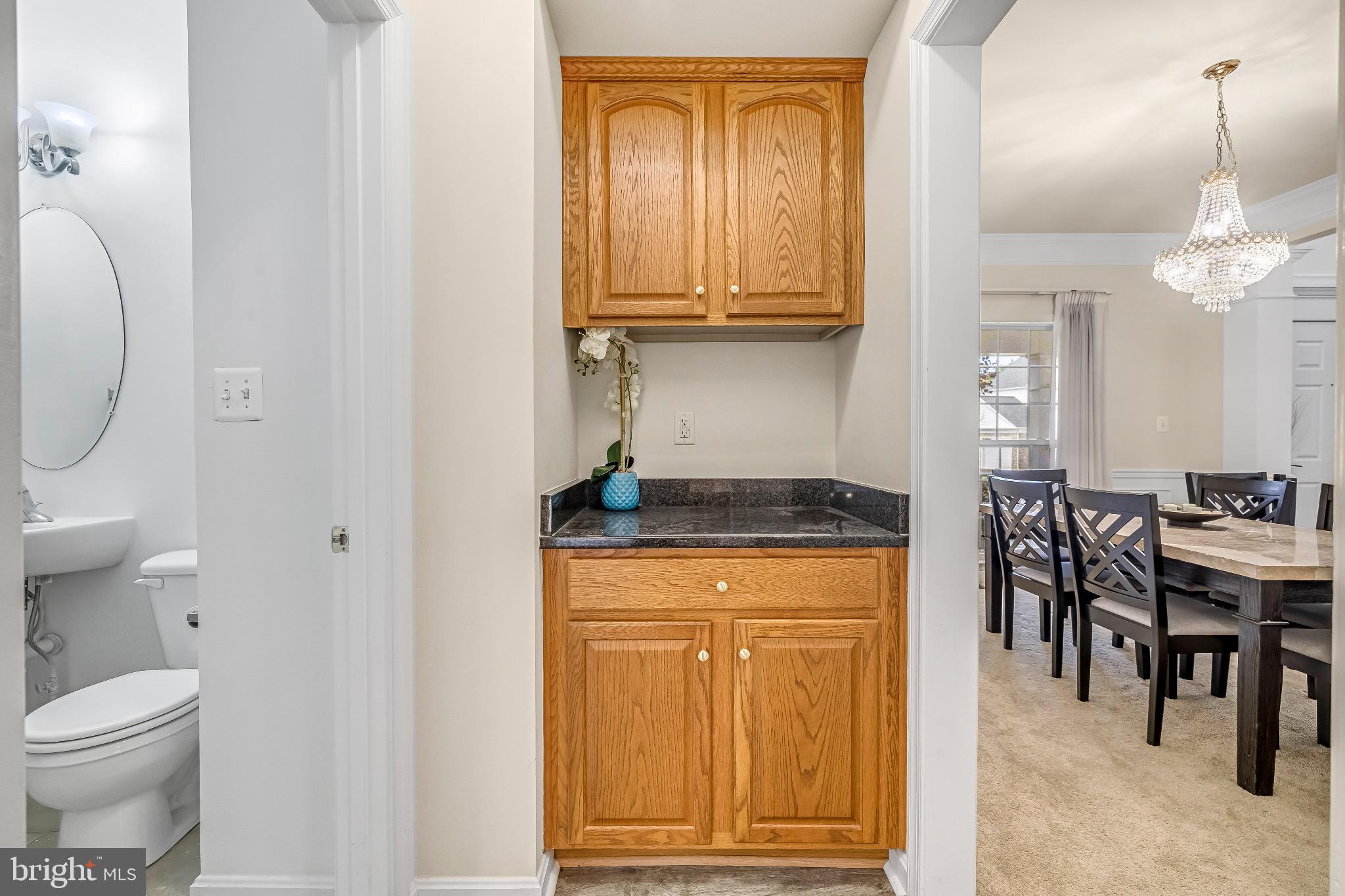 GALYN MANOR - Residential