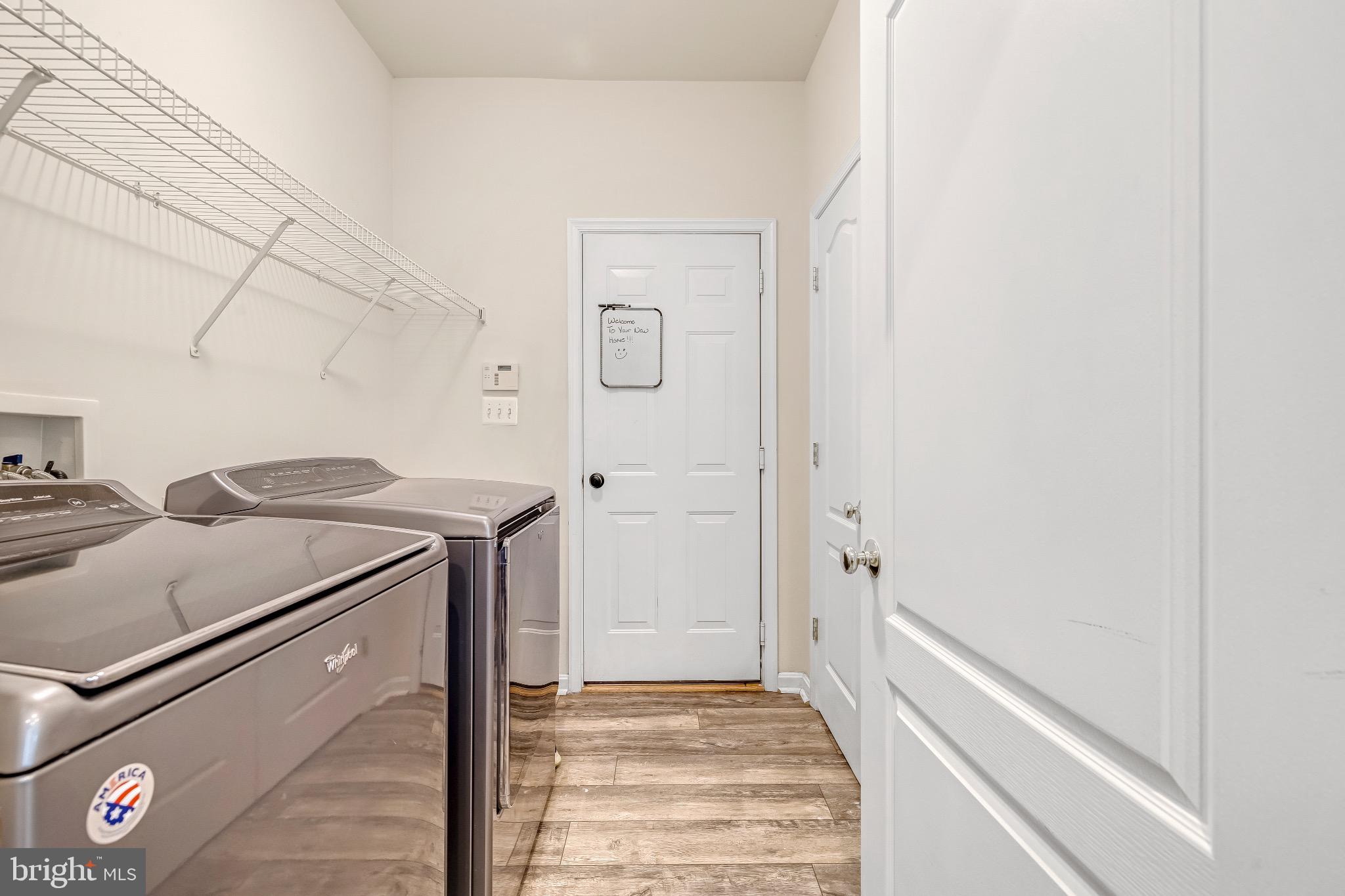 GALYN MANOR - Residential