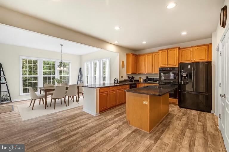 GALYN MANOR - Residential