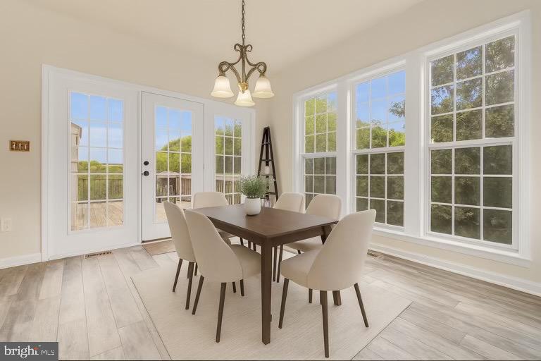 GALYN MANOR - Residential