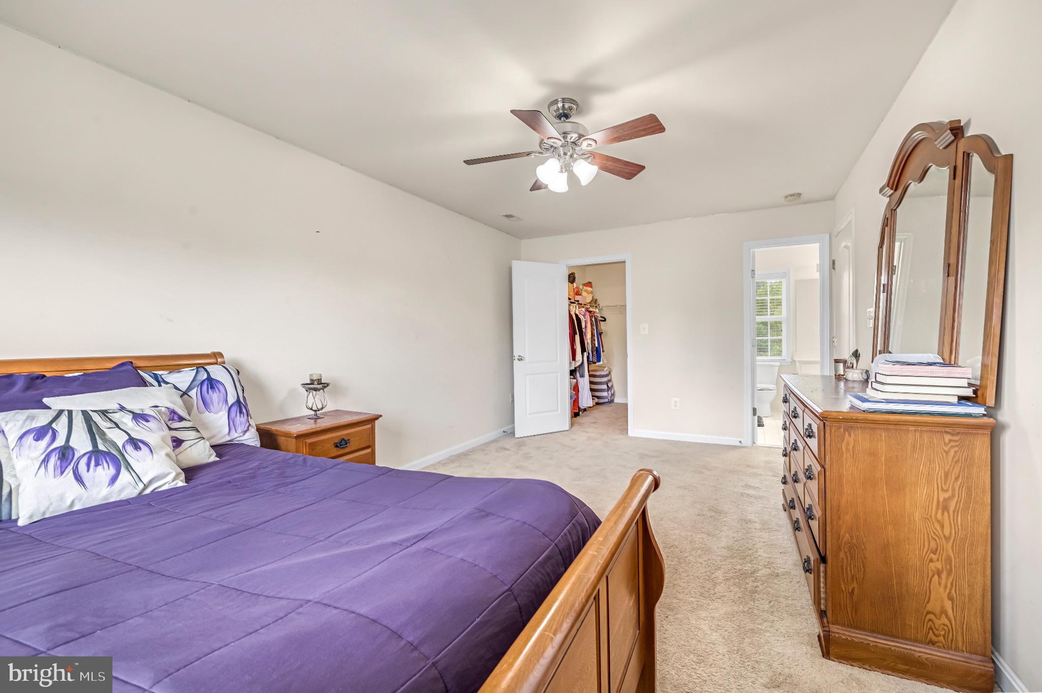 GALYN MANOR - Residential