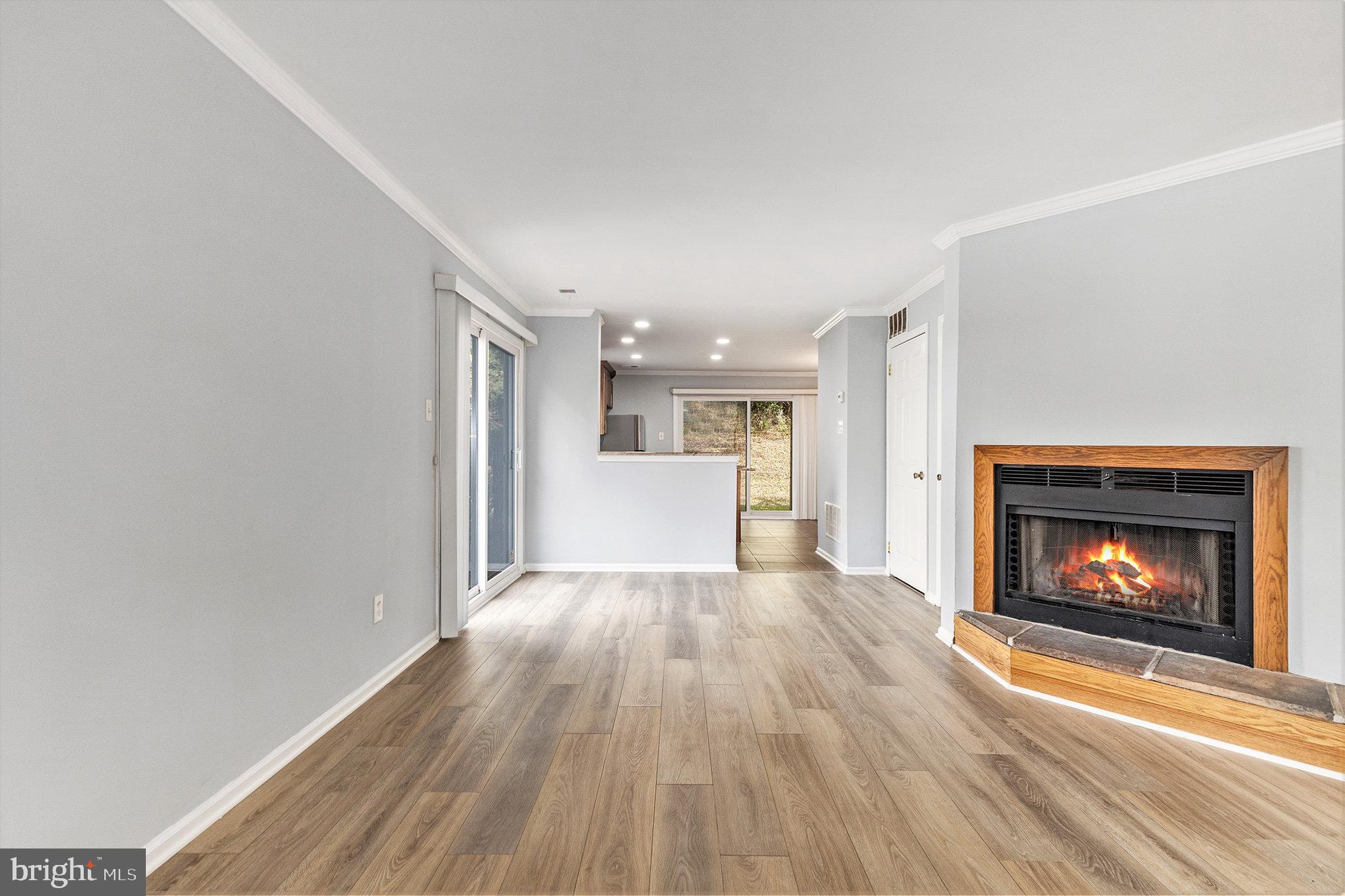 FORGE MOUNTAIN - Residential Lease