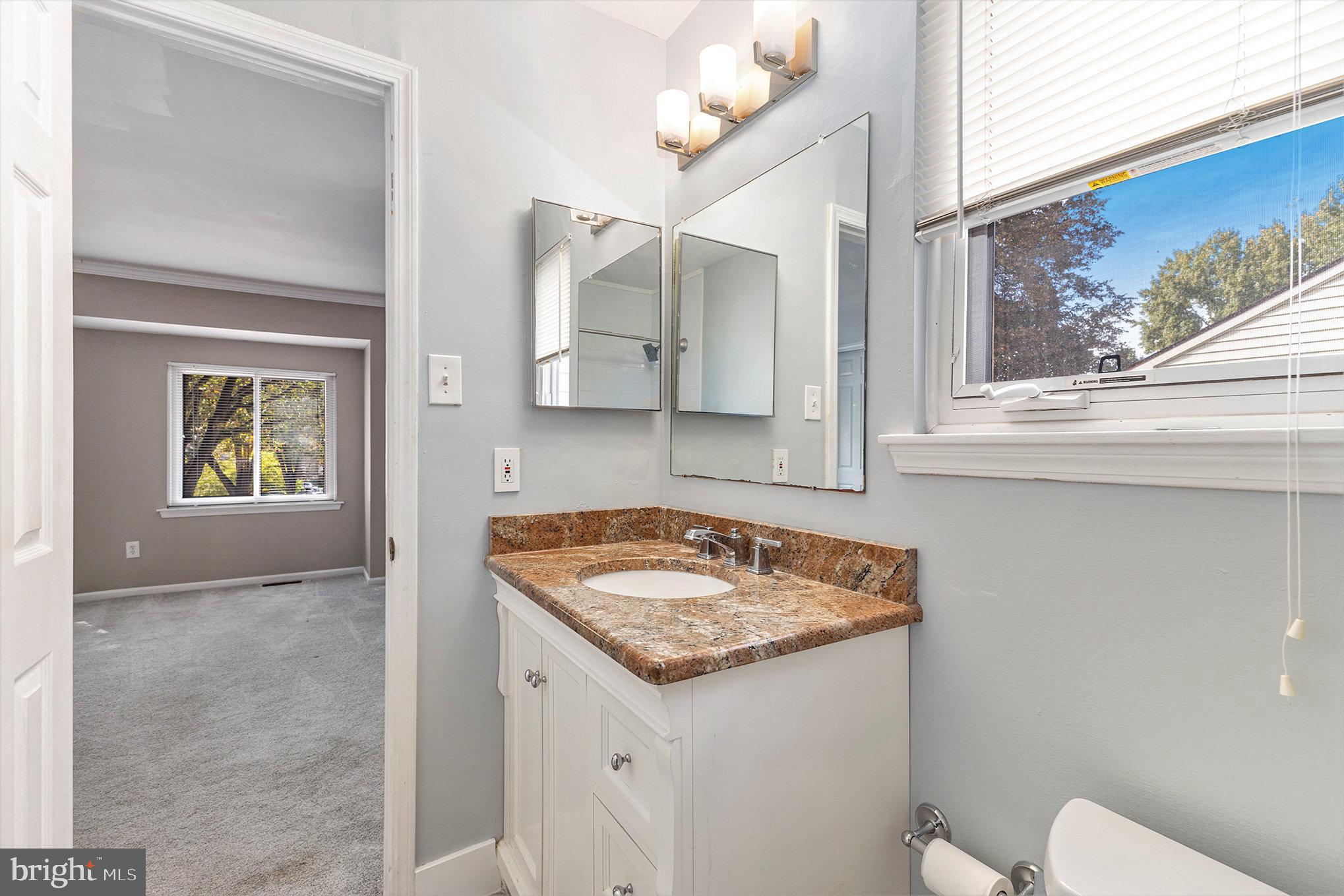 FORGE MOUNTAIN - Residential Lease