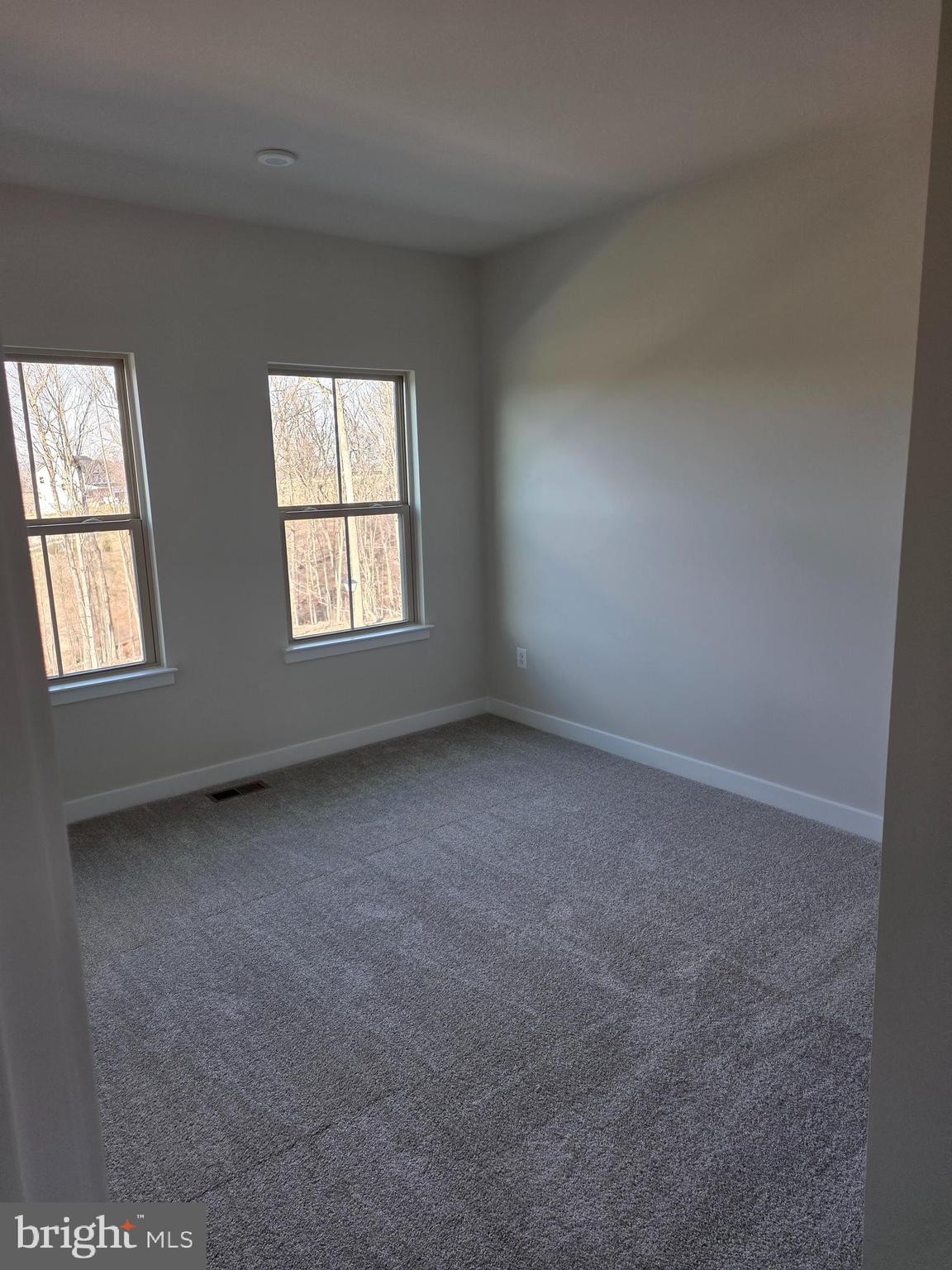 LAKE LINGANORE - Residential Lease