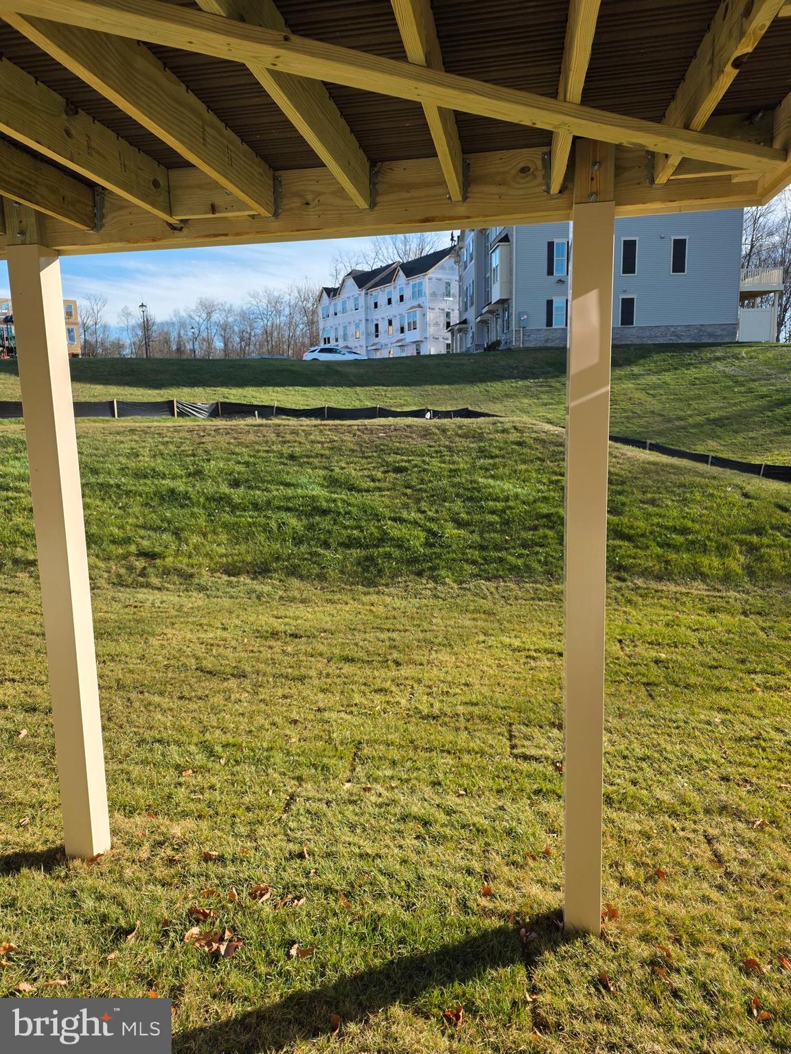 LAKE LINGANORE - Residential Lease