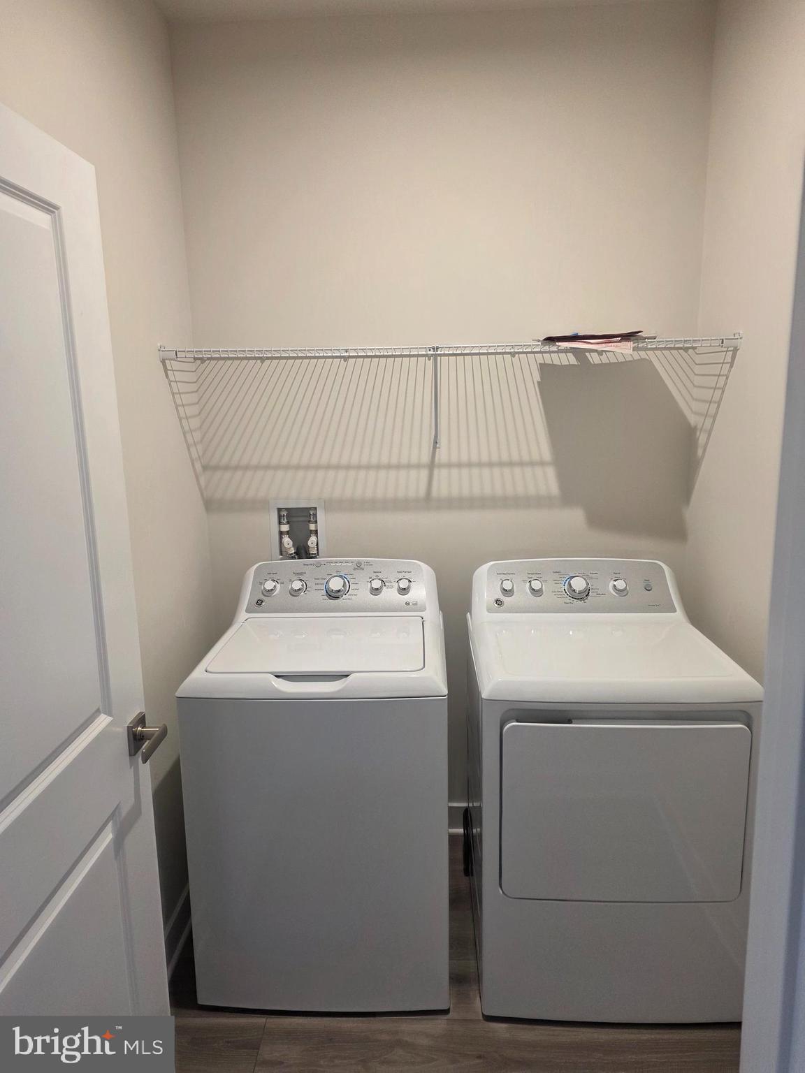 LAKE LINGANORE - Residential Lease