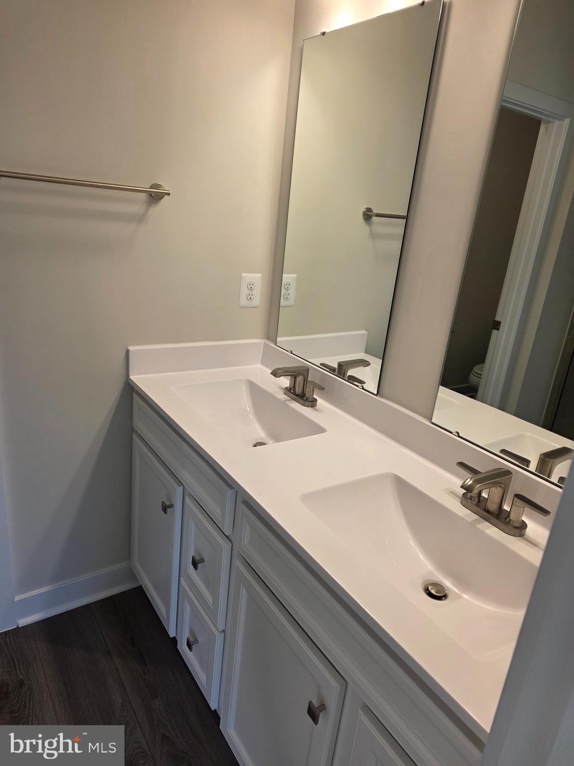 LAKE LINGANORE - Residential Lease