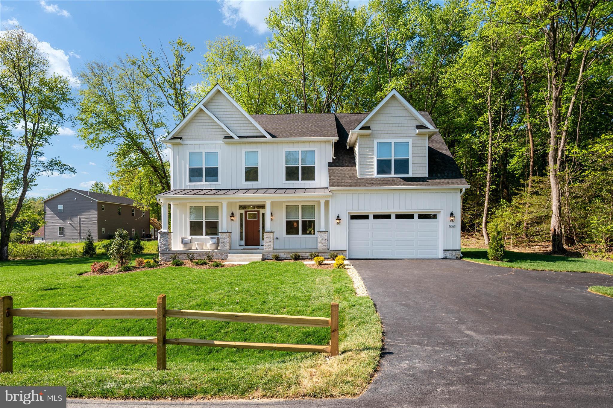 CROWNSVILLE - Residential