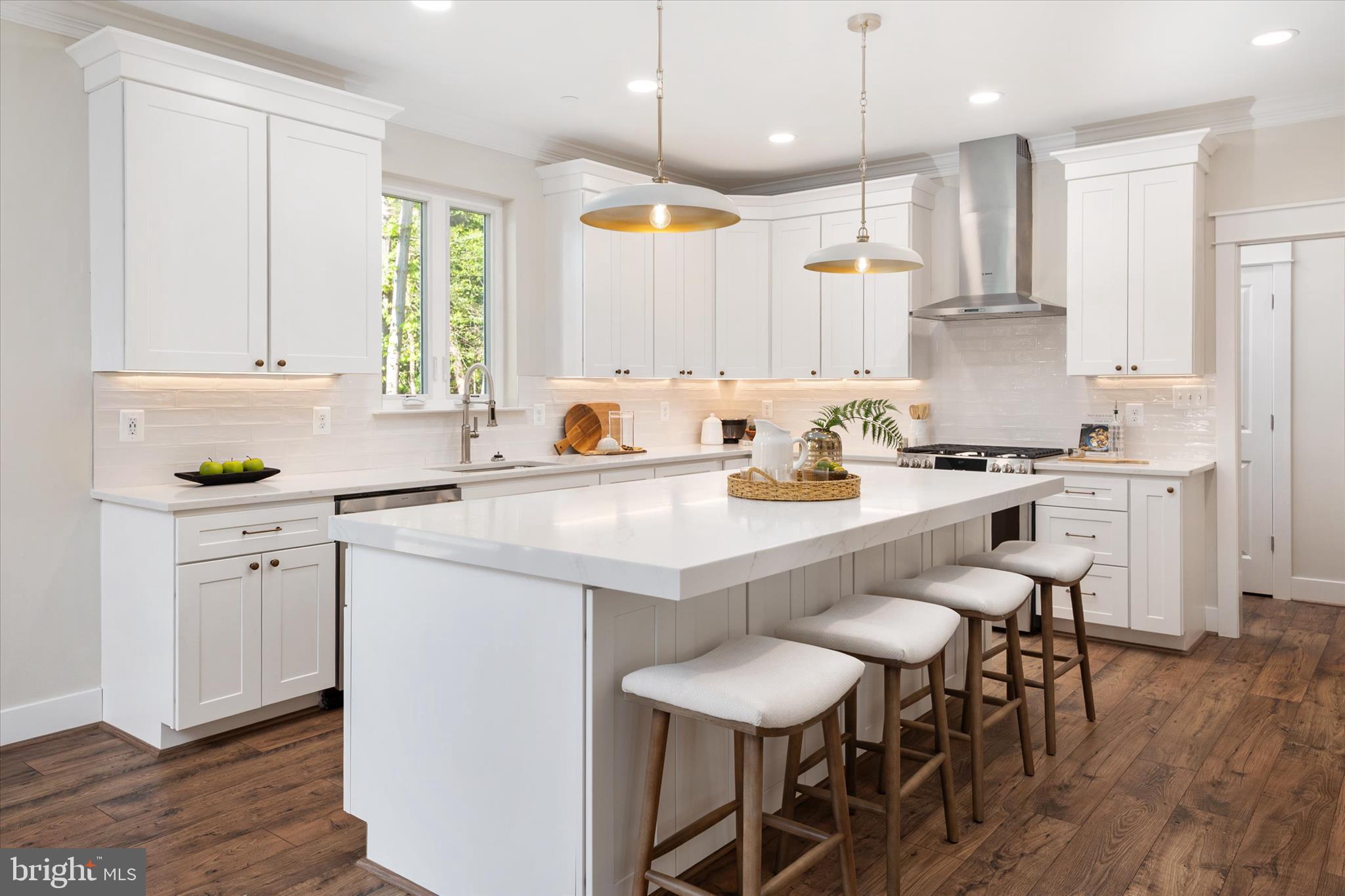 CROWNSVILLE - Residential