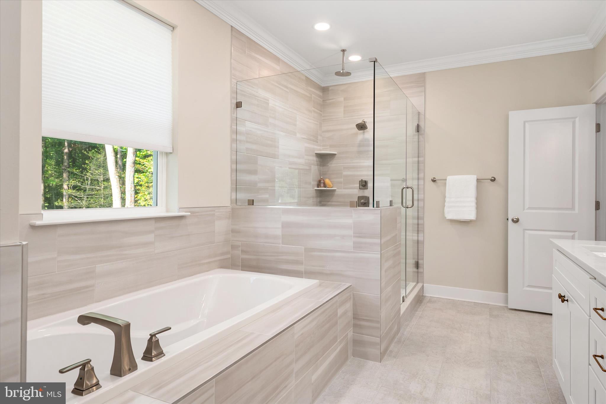 CROWNSVILLE - Residential