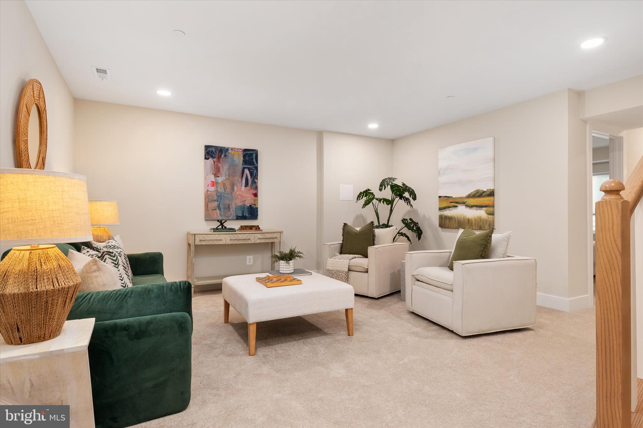 CROWNSVILLE - Residential