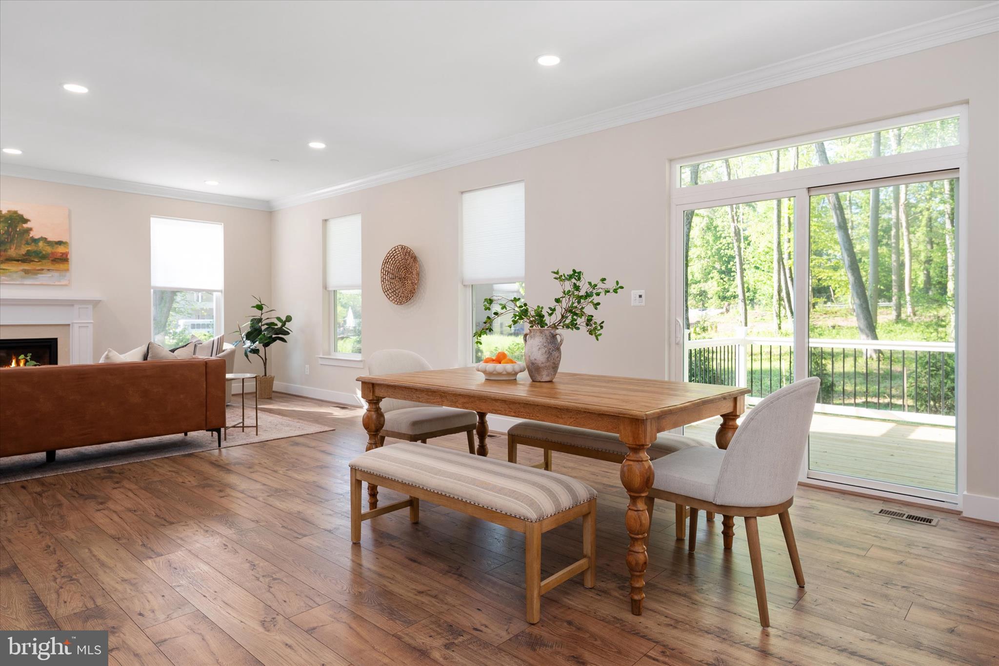 CROWNSVILLE - Residential