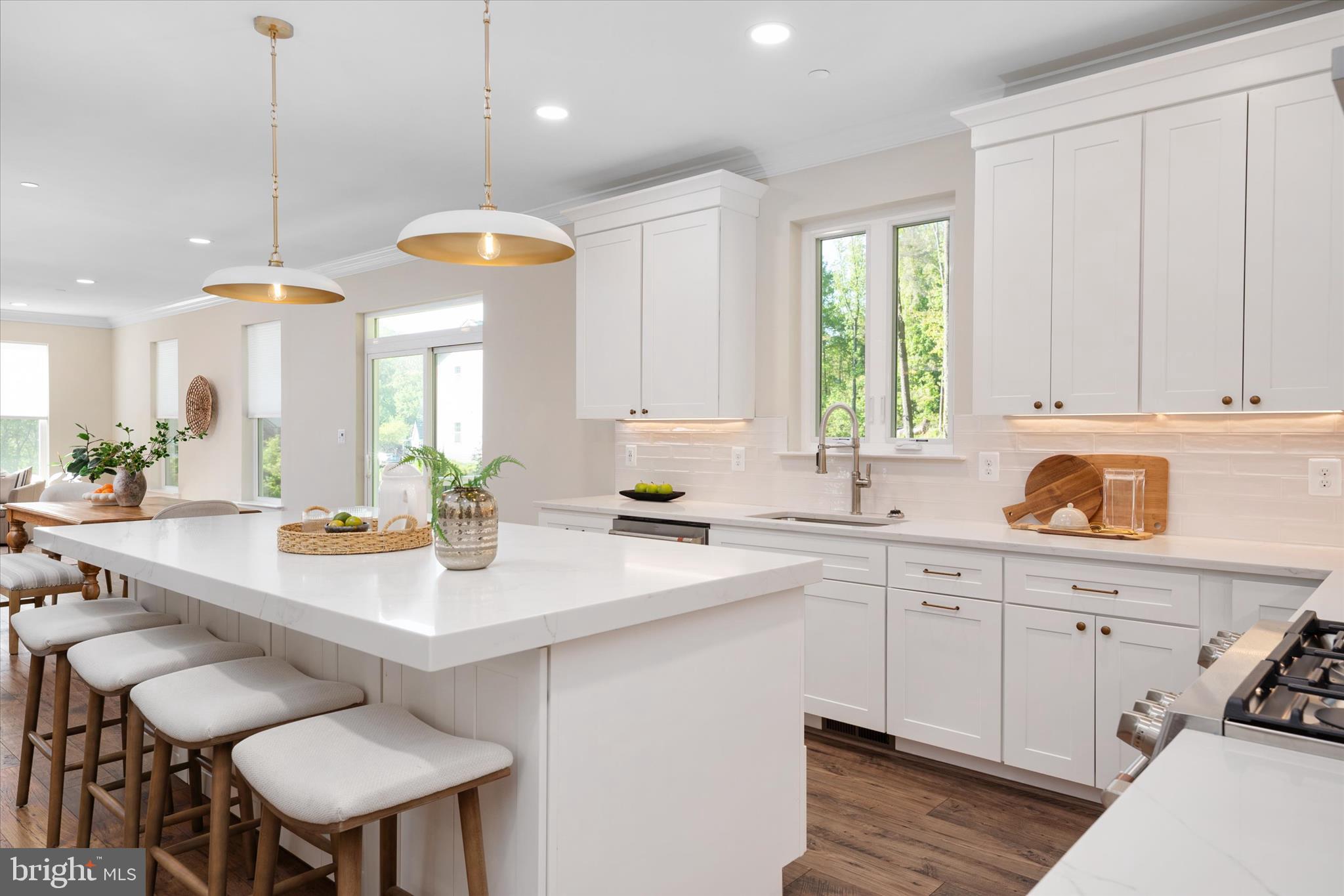 CROWNSVILLE - Residential