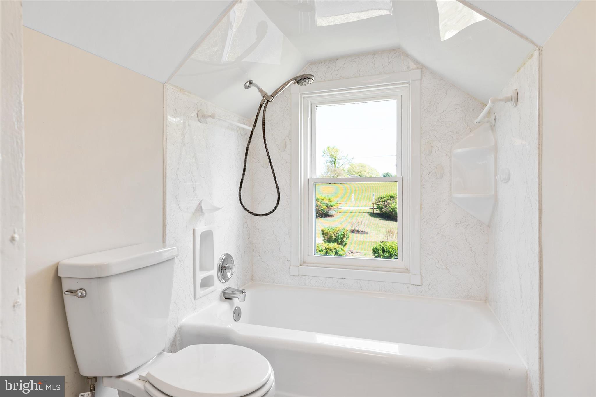 CROWNSVILLE - Residential