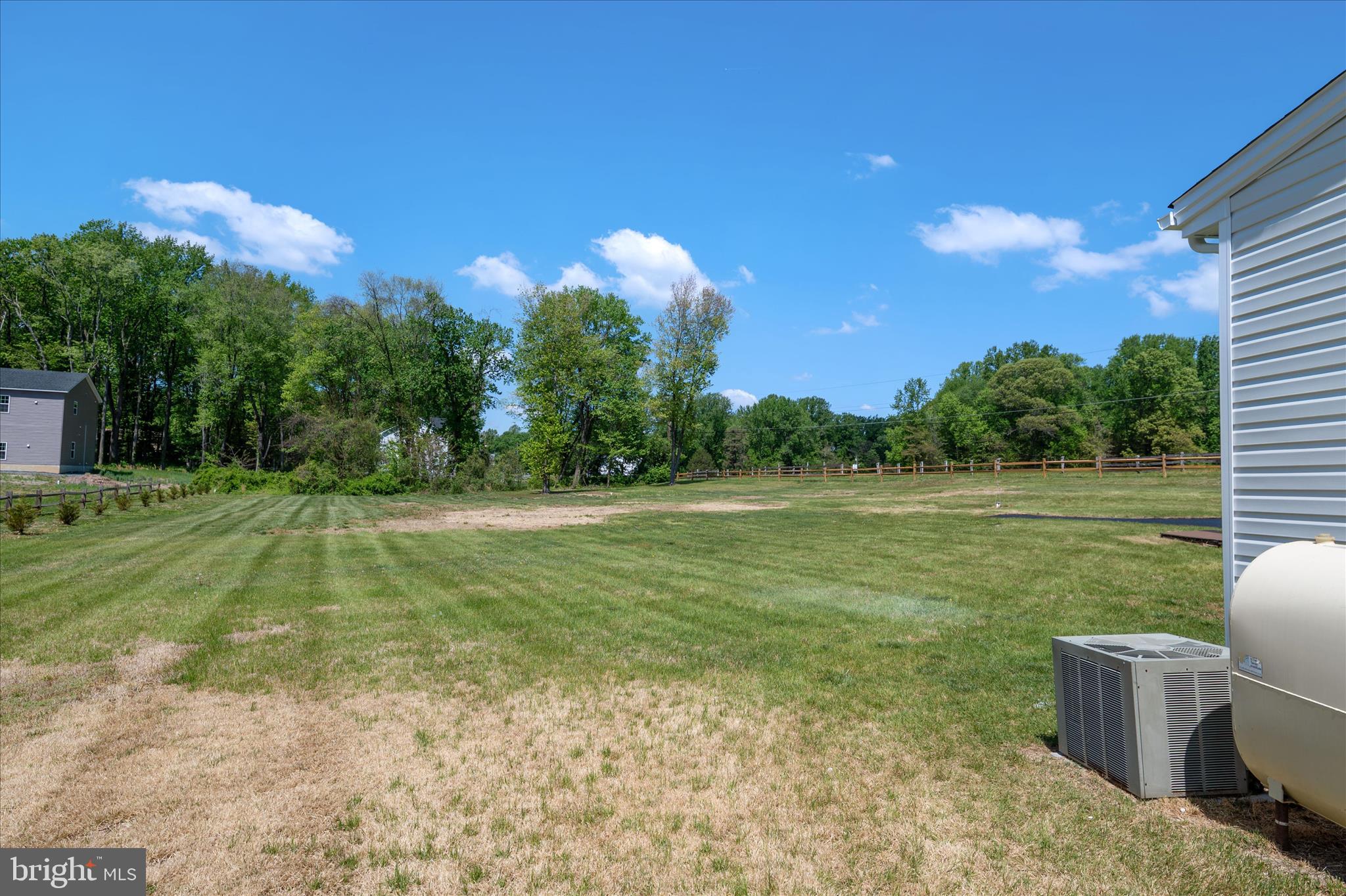 CROWNSVILLE - Residential