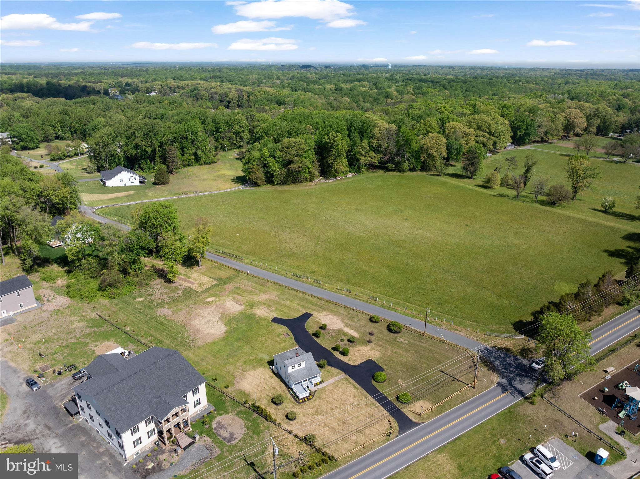 CROWNSVILLE - Residential