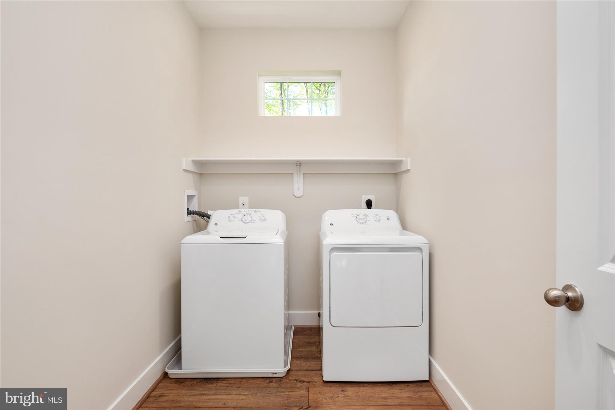 CROWNSVILLE - Residential