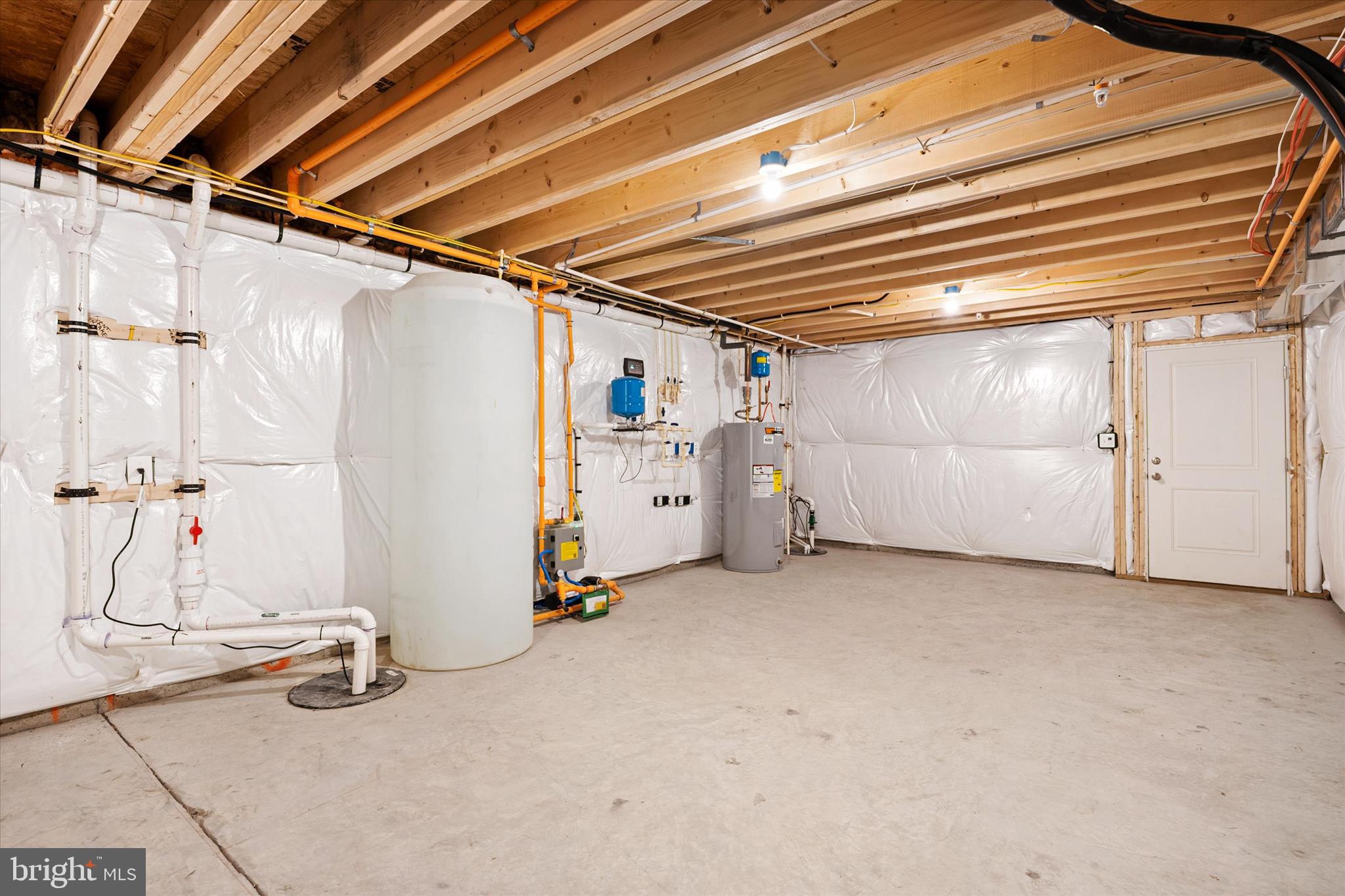 CROWNSVILLE - Residential