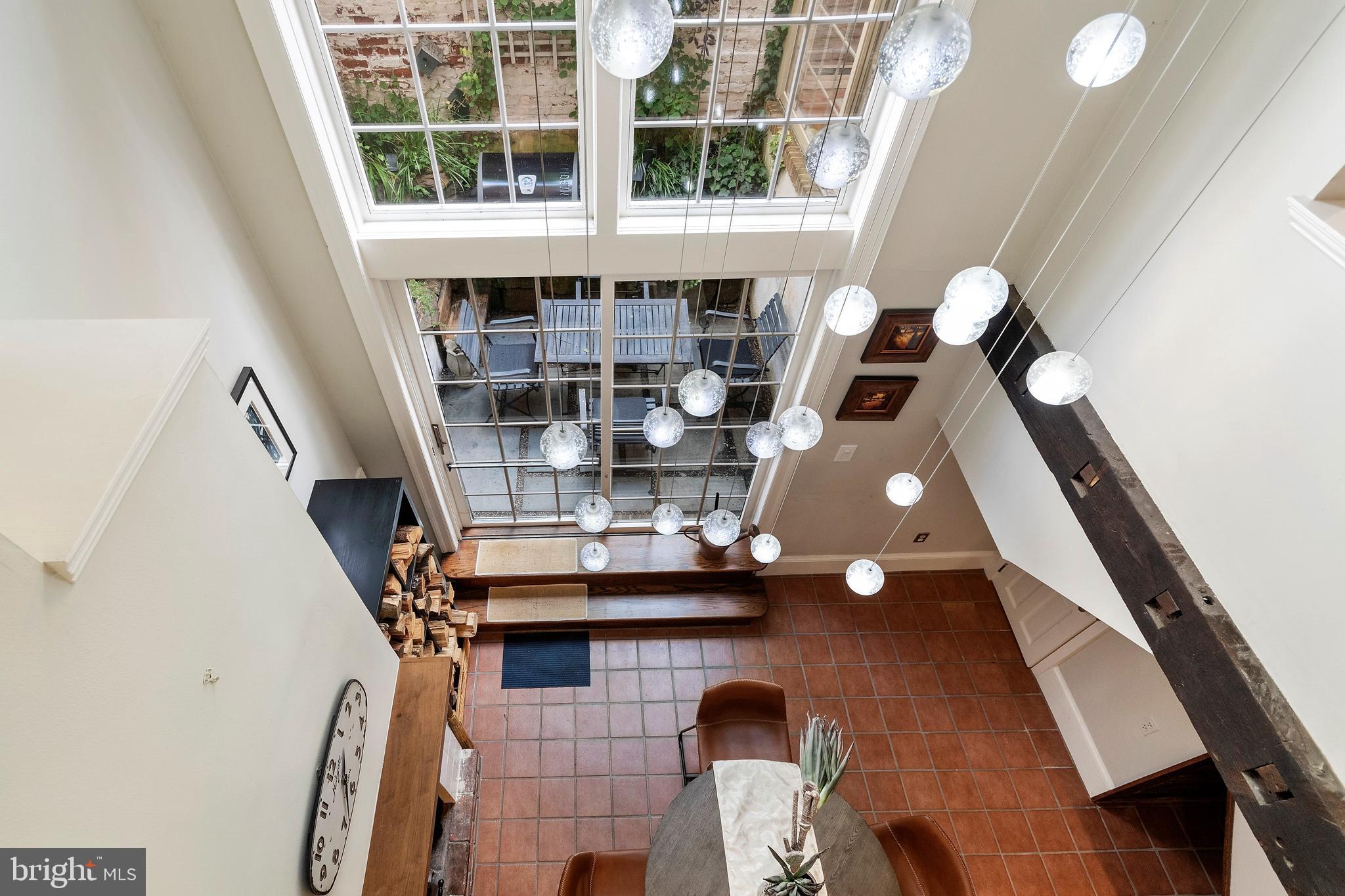 SOCIETY HILL - Residential