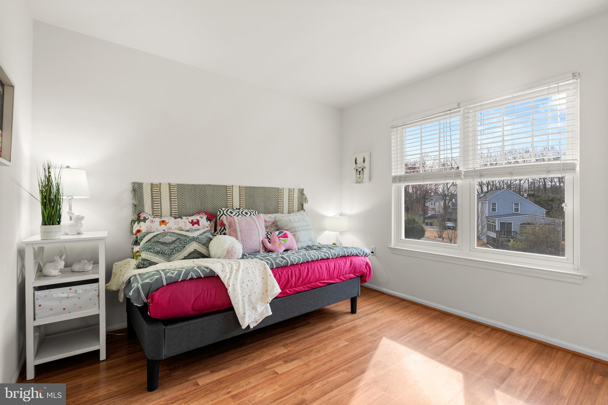 MONTCLAIR - Residential