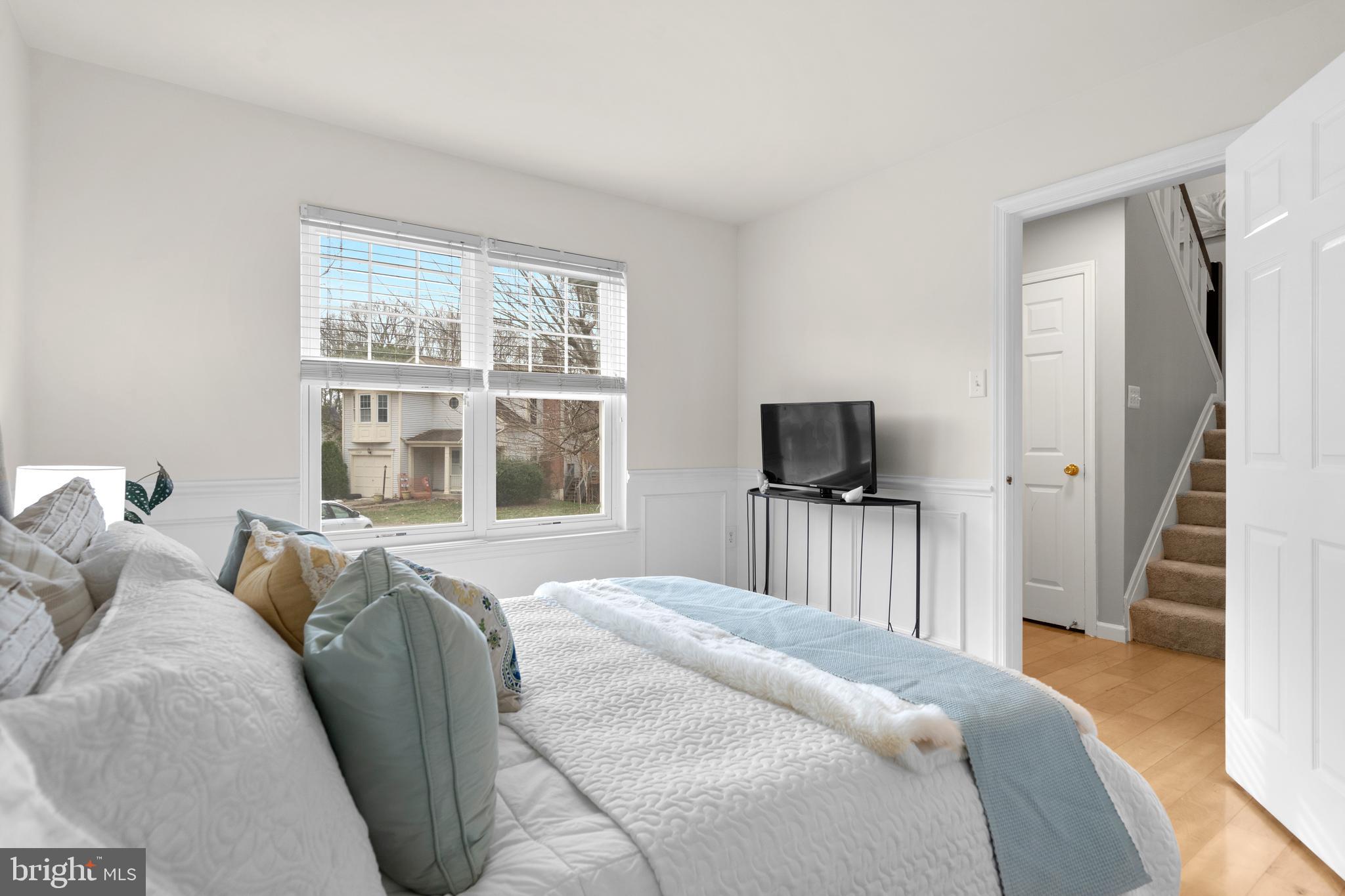 MONTCLAIR - Residential