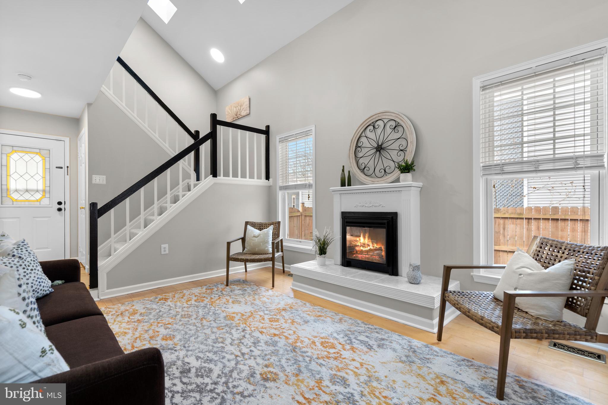 MONTCLAIR - Residential