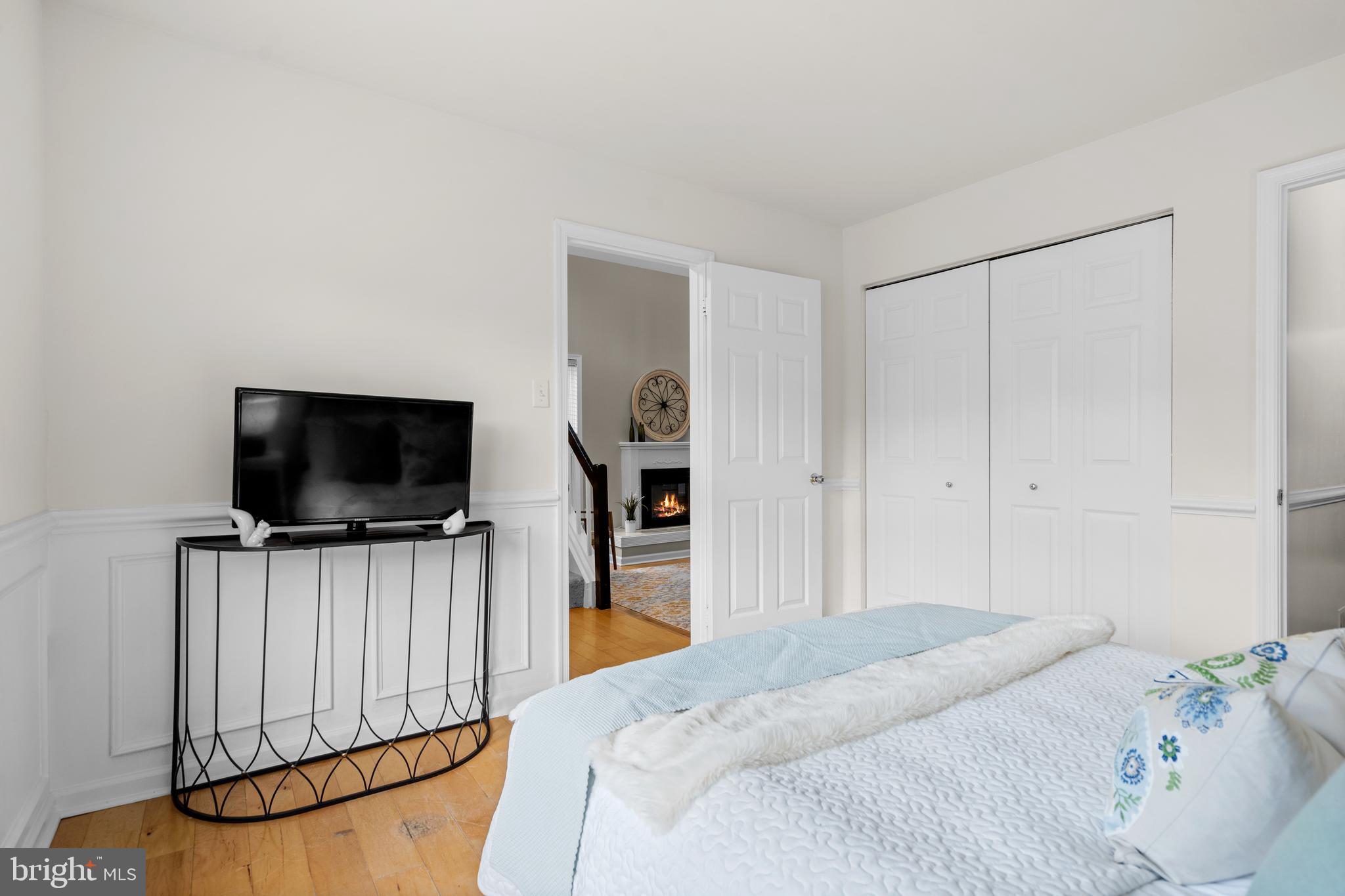 MONTCLAIR - Residential